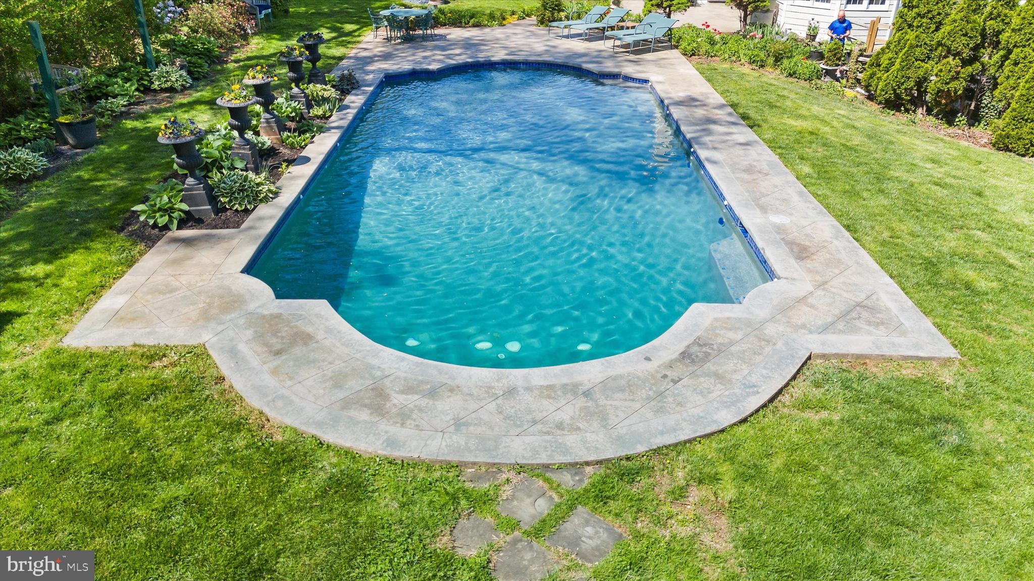 BLACKSHIRE - Residential