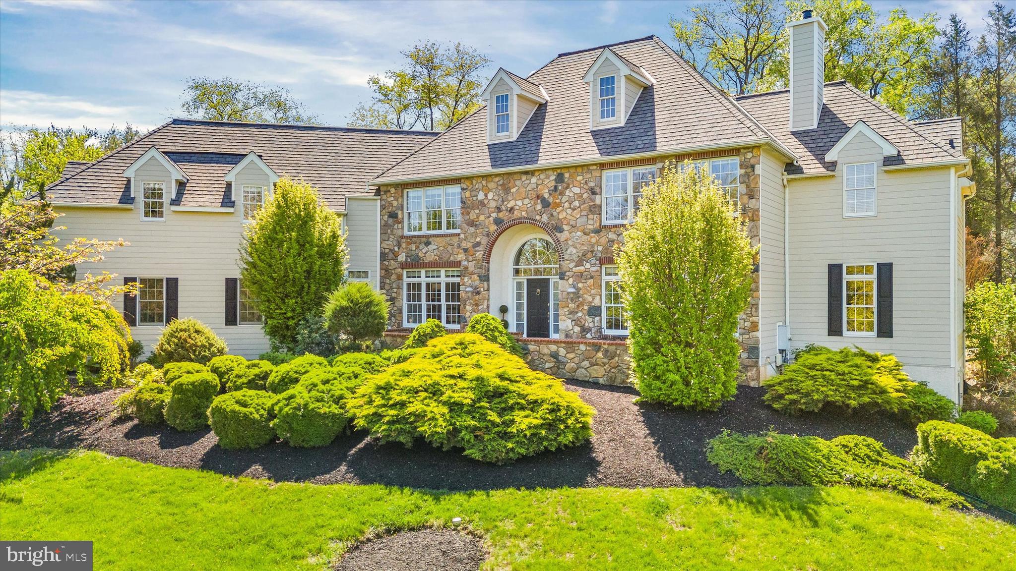 BLACKSHIRE - Residential