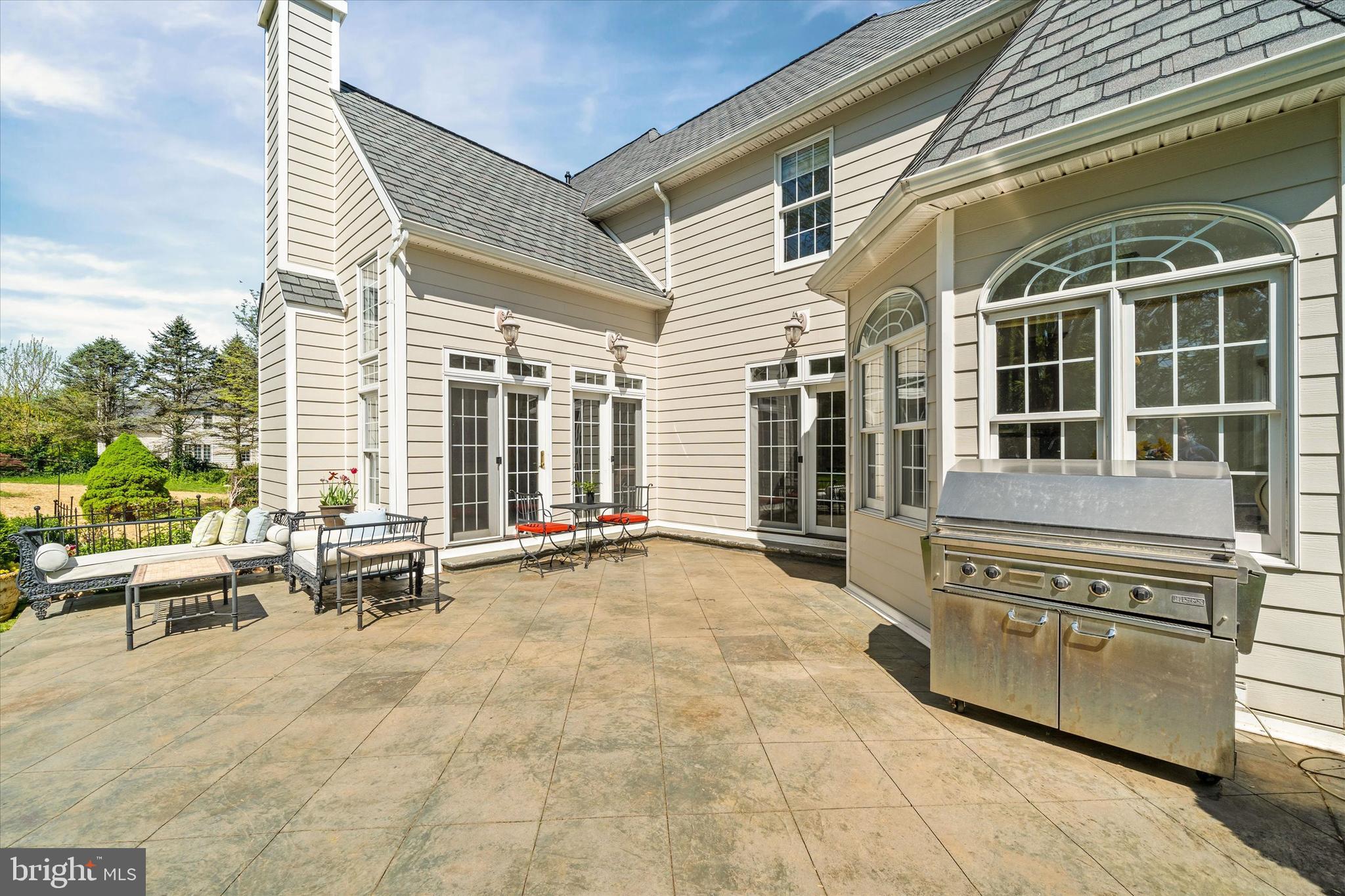 BLACKSHIRE - Residential