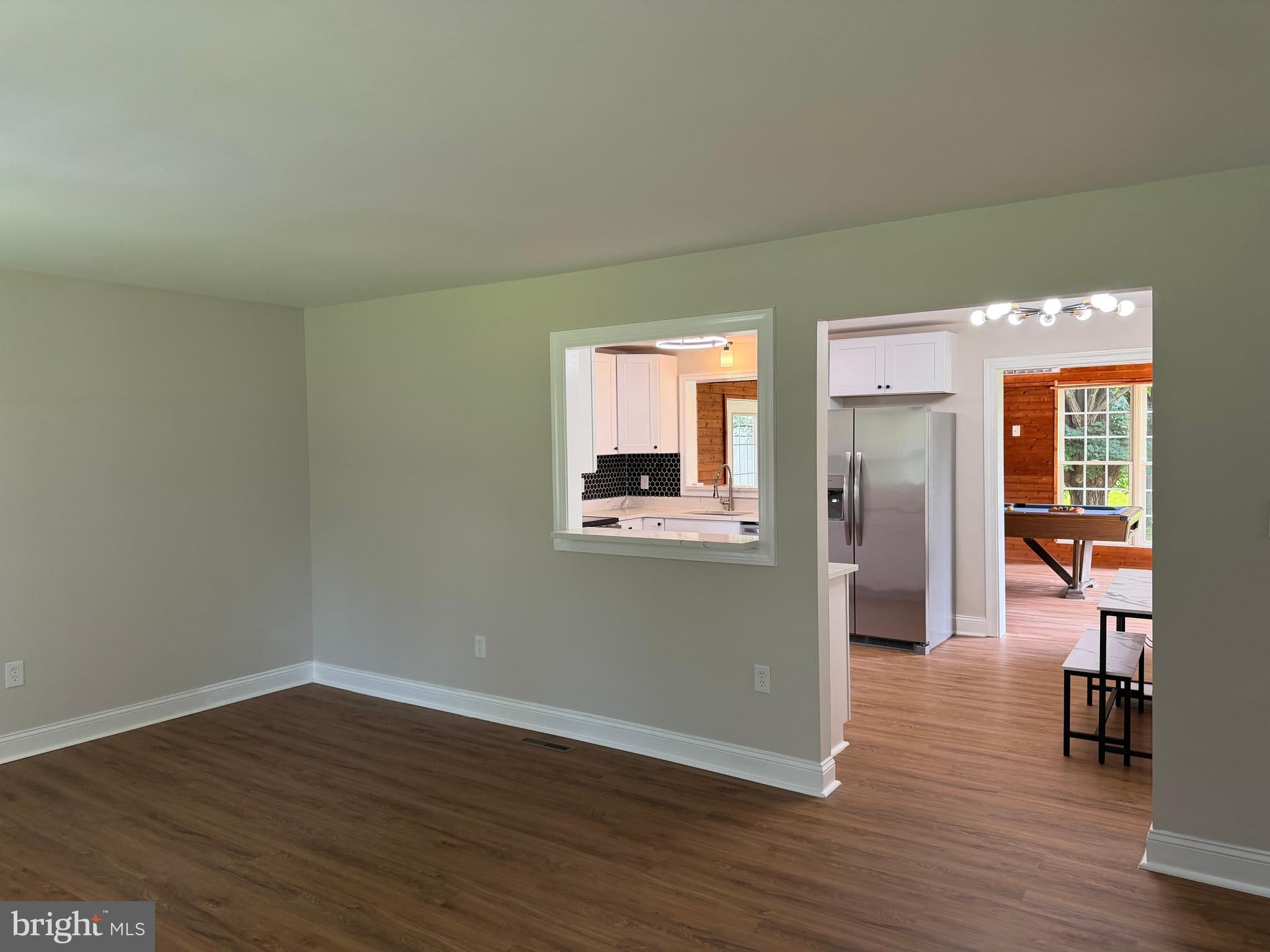 5609 ELELE COURT