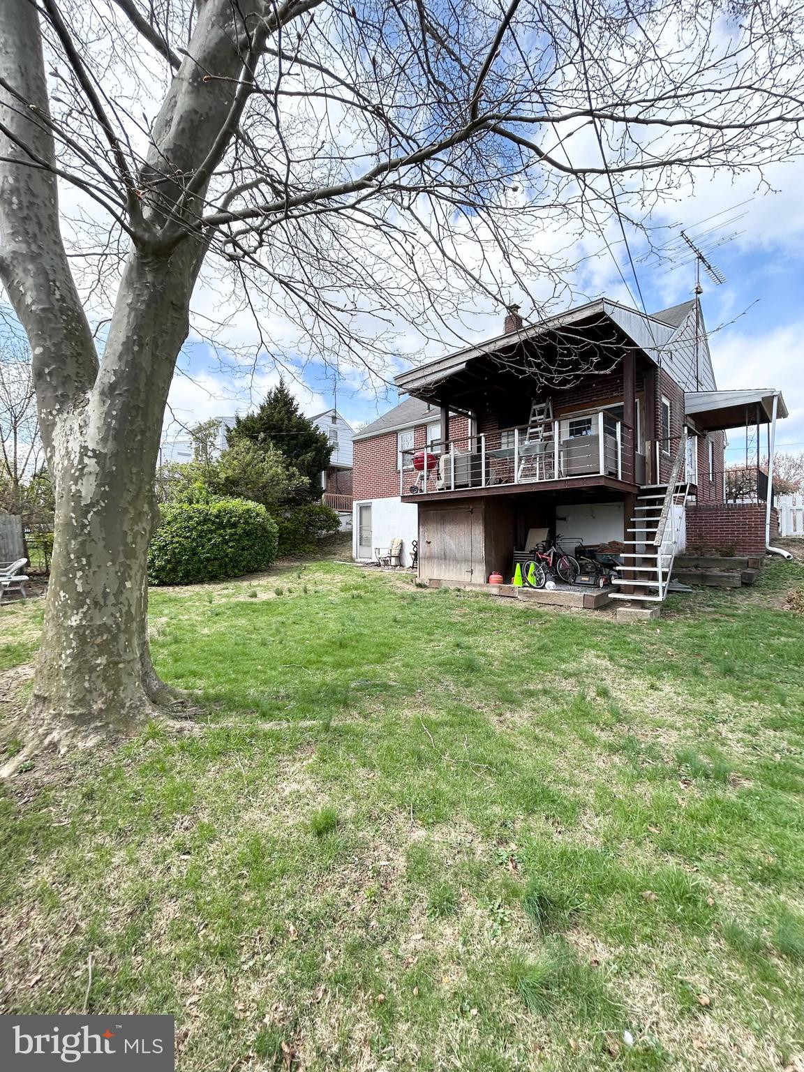 WYOMISSING HILLS - Residential