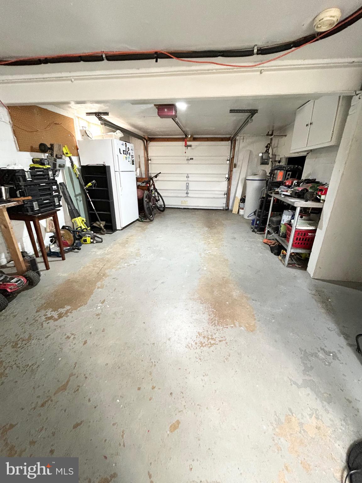 WYOMISSING HILLS - Residential