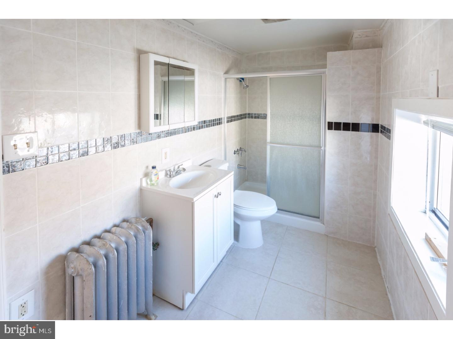 FISHTOWN - Commercial Sale