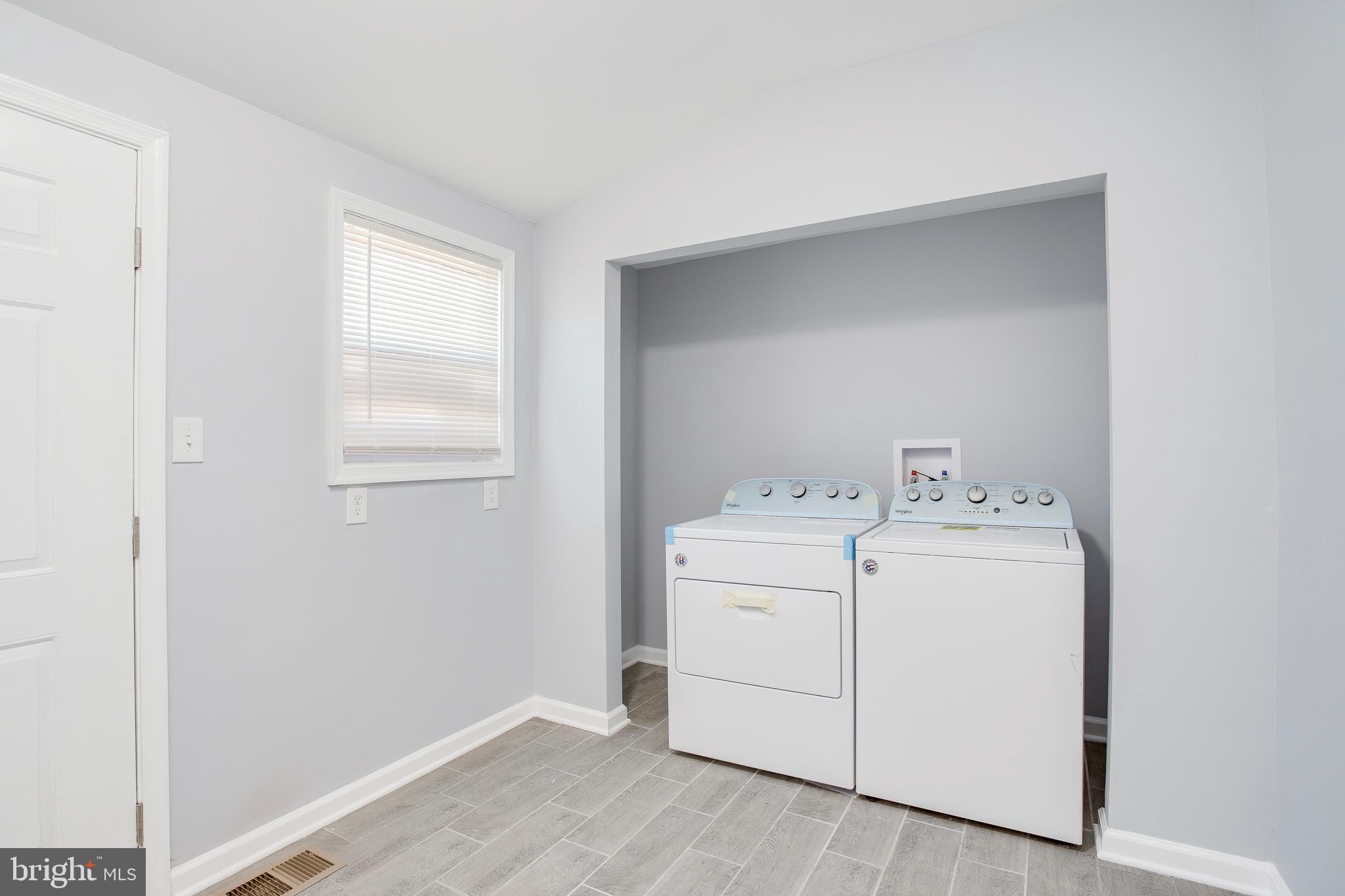 MEDFIELD - Residential Lease