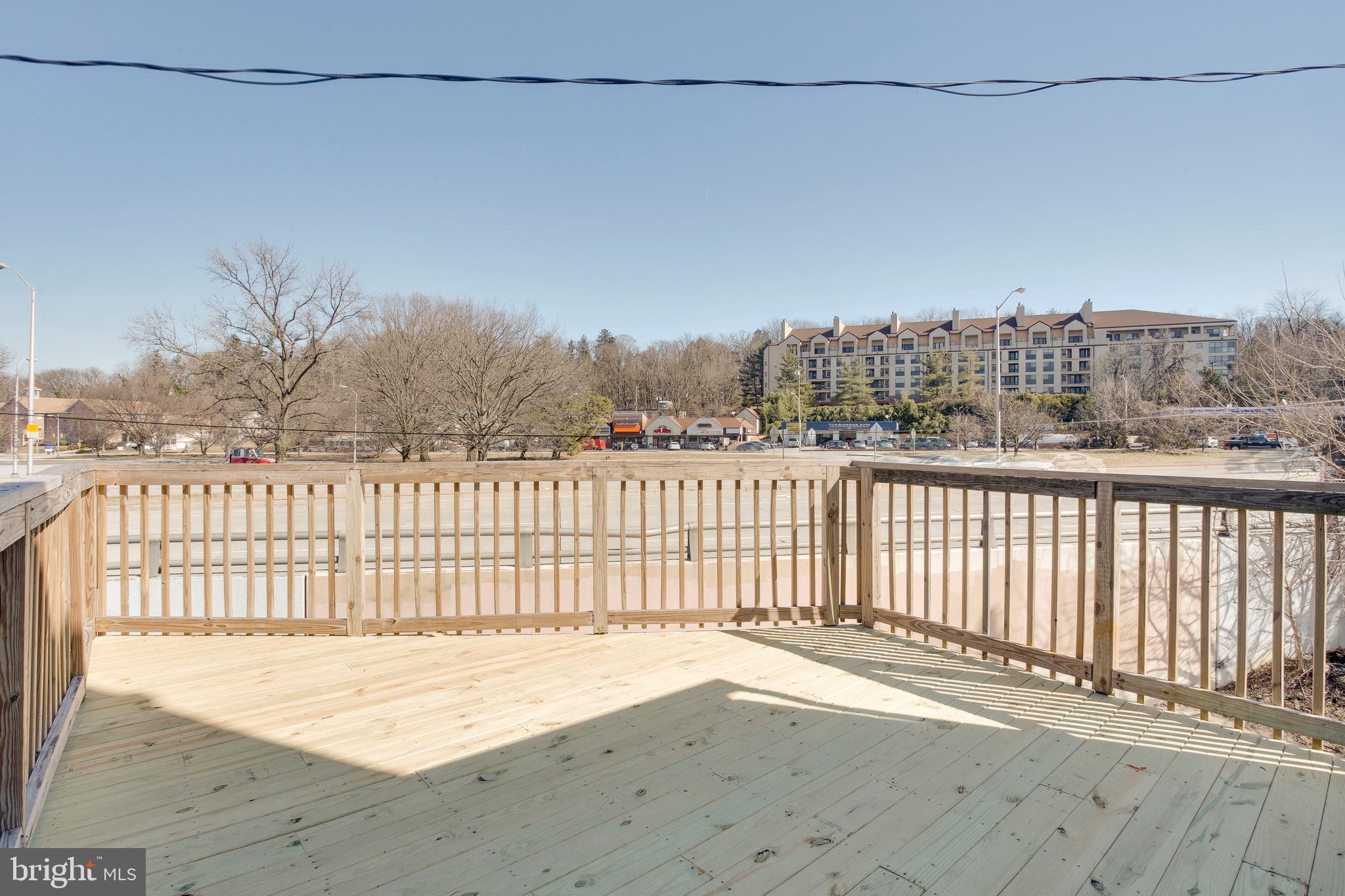 MEDFIELD - Residential Lease