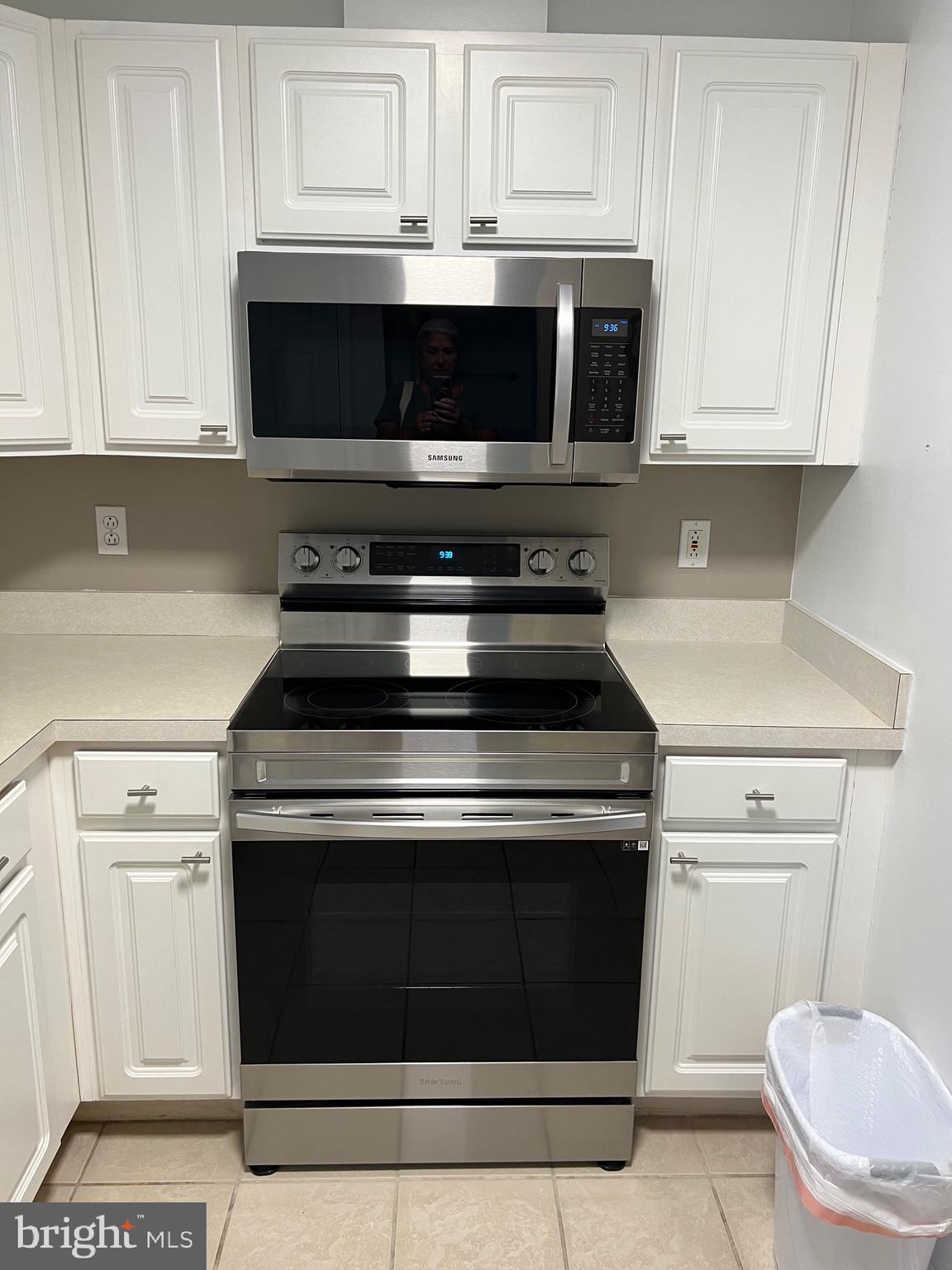 PIERSIDE AT HARBORVIEW - Residential