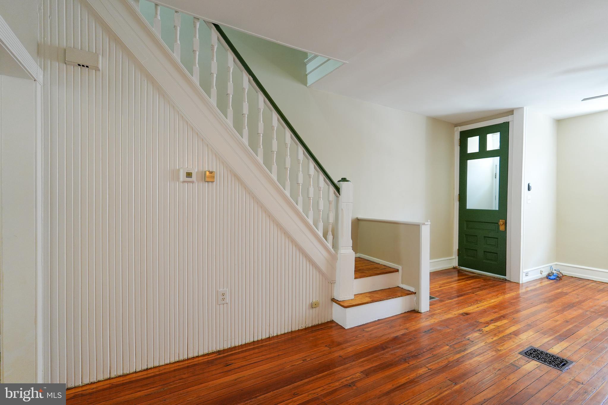 2625 S CARLISLE STREET