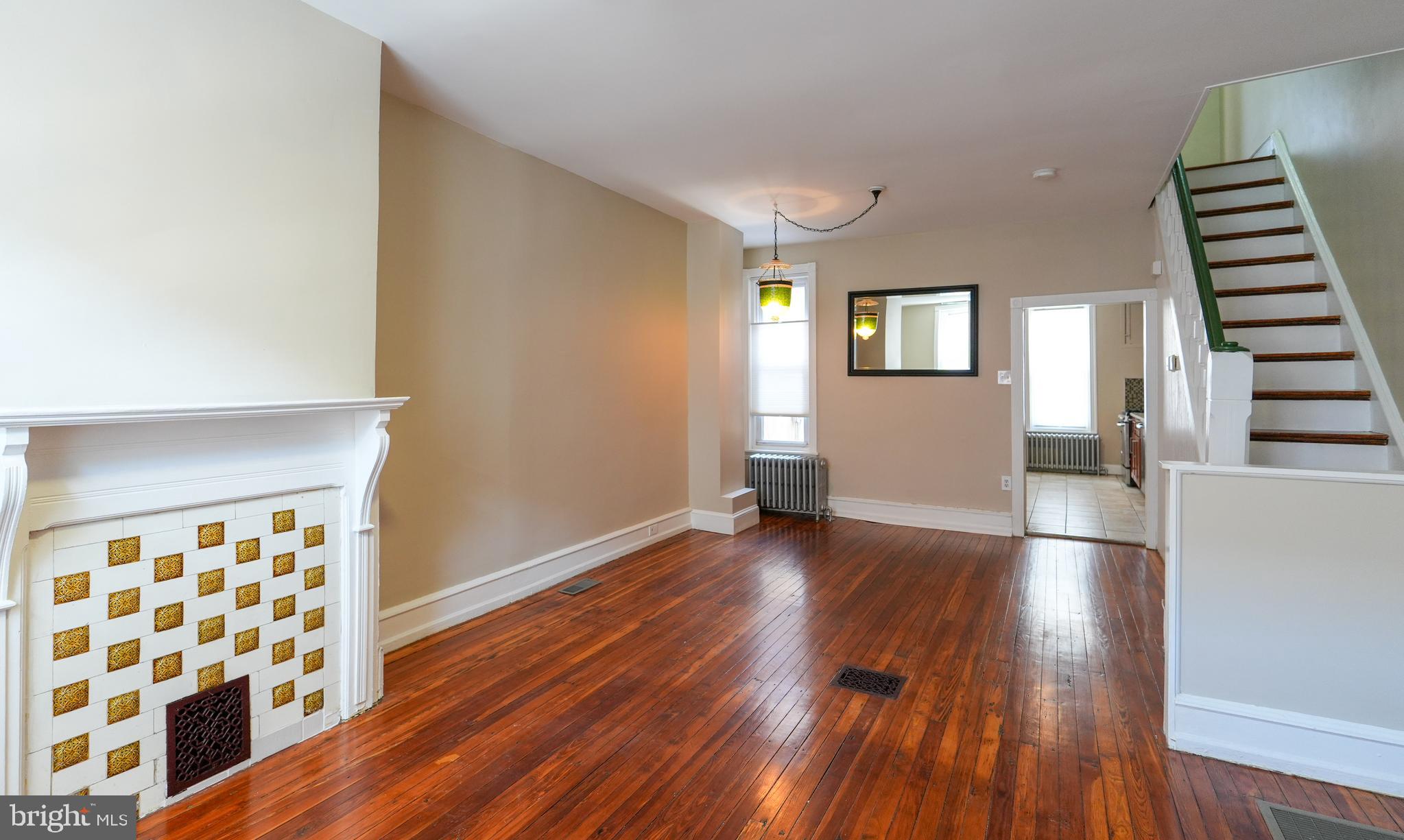 2625 S CARLISLE STREET