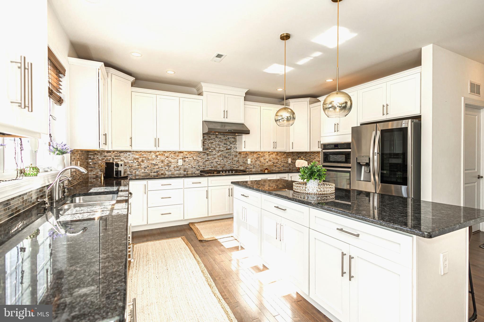 HORSHAM VALLEY ESTAT - Residential