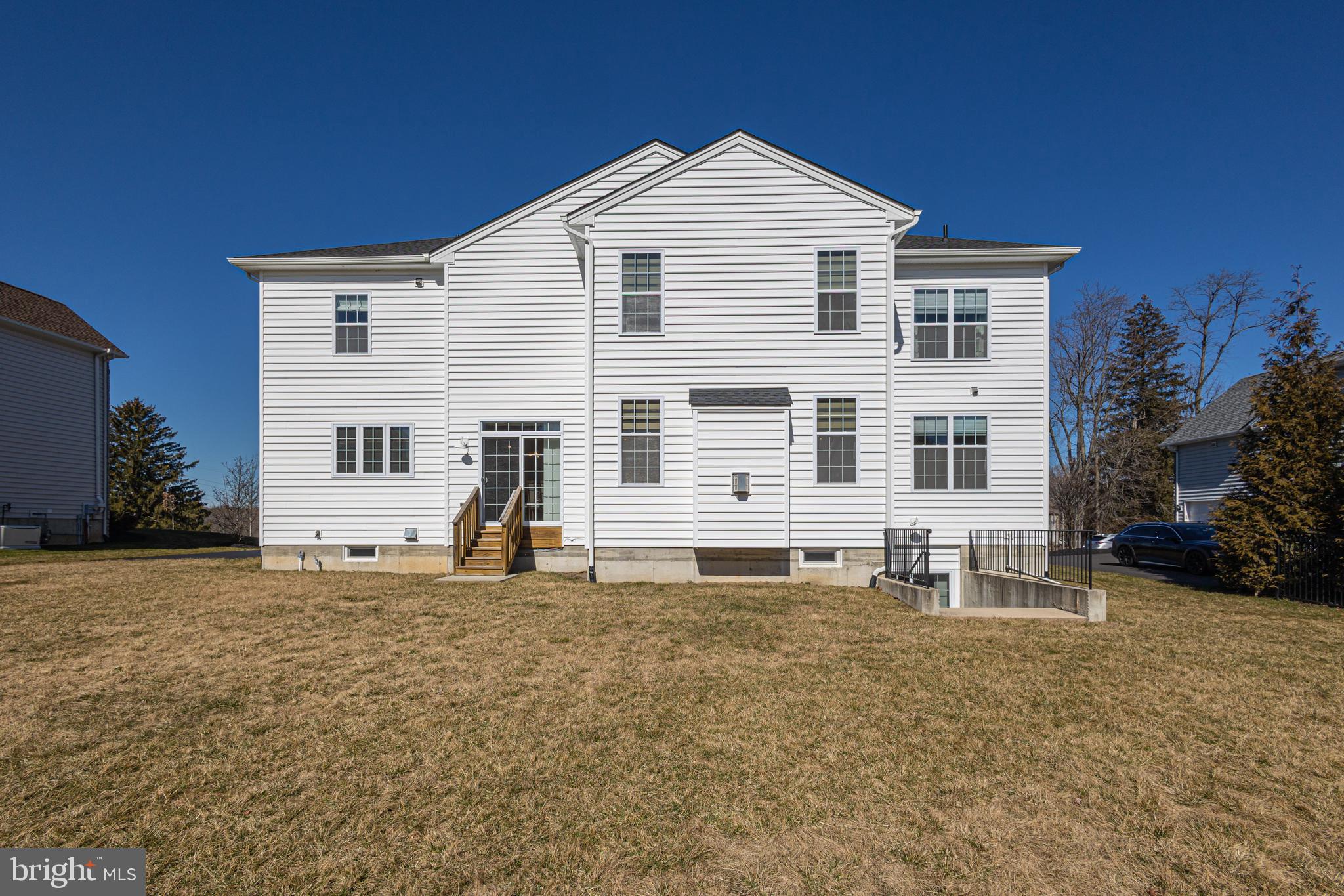 HORSHAM VALLEY ESTAT - Residential