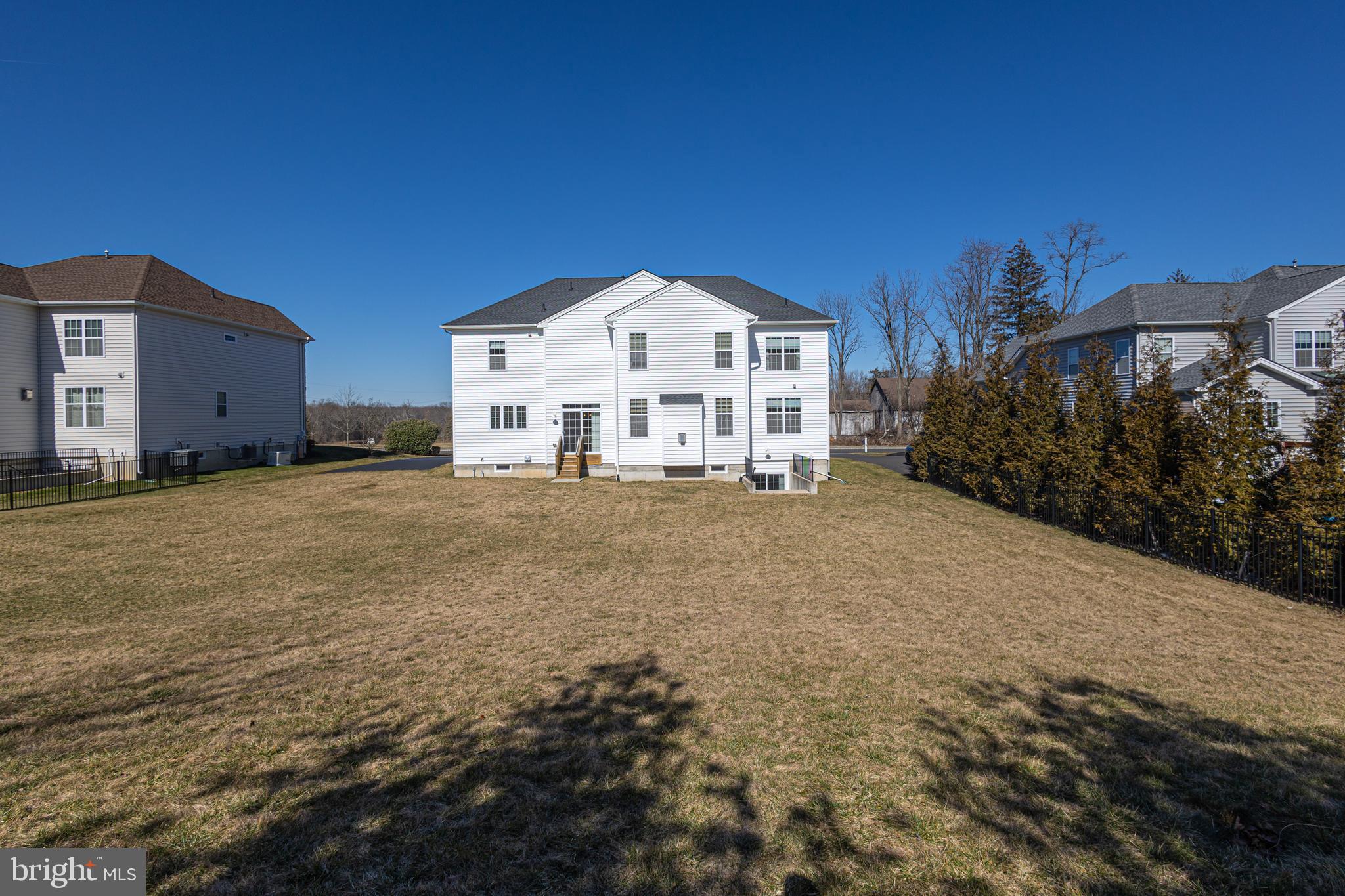 HORSHAM VALLEY ESTAT - Residential