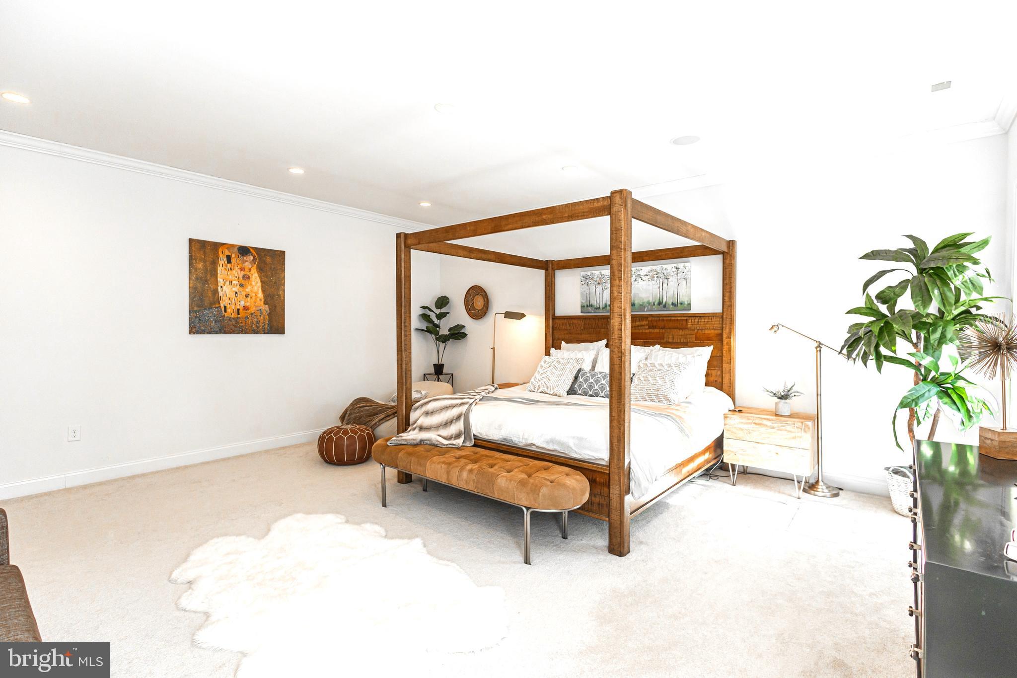 HORSHAM VALLEY ESTAT - Residential