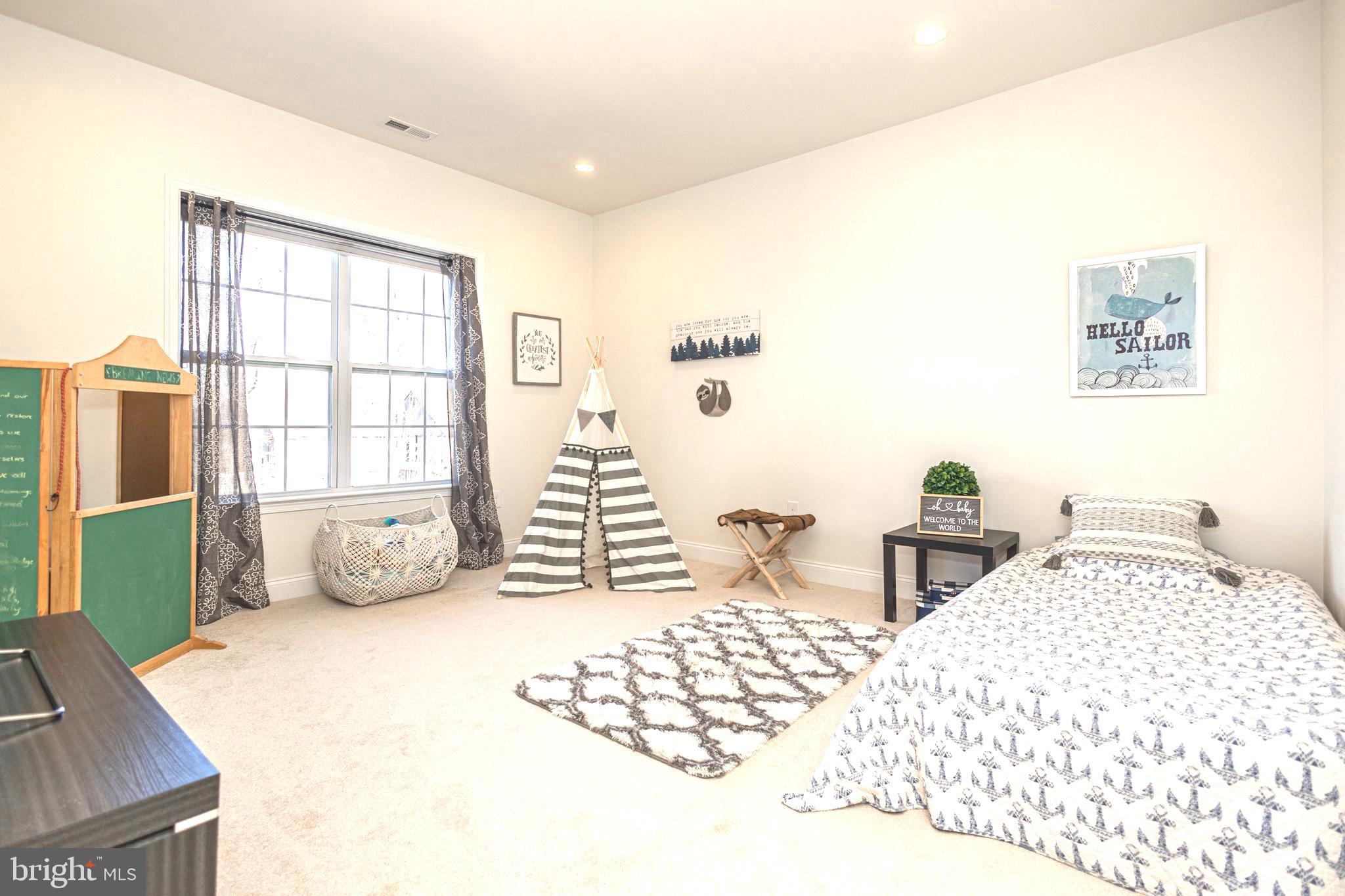 HORSHAM VALLEY ESTAT - Residential