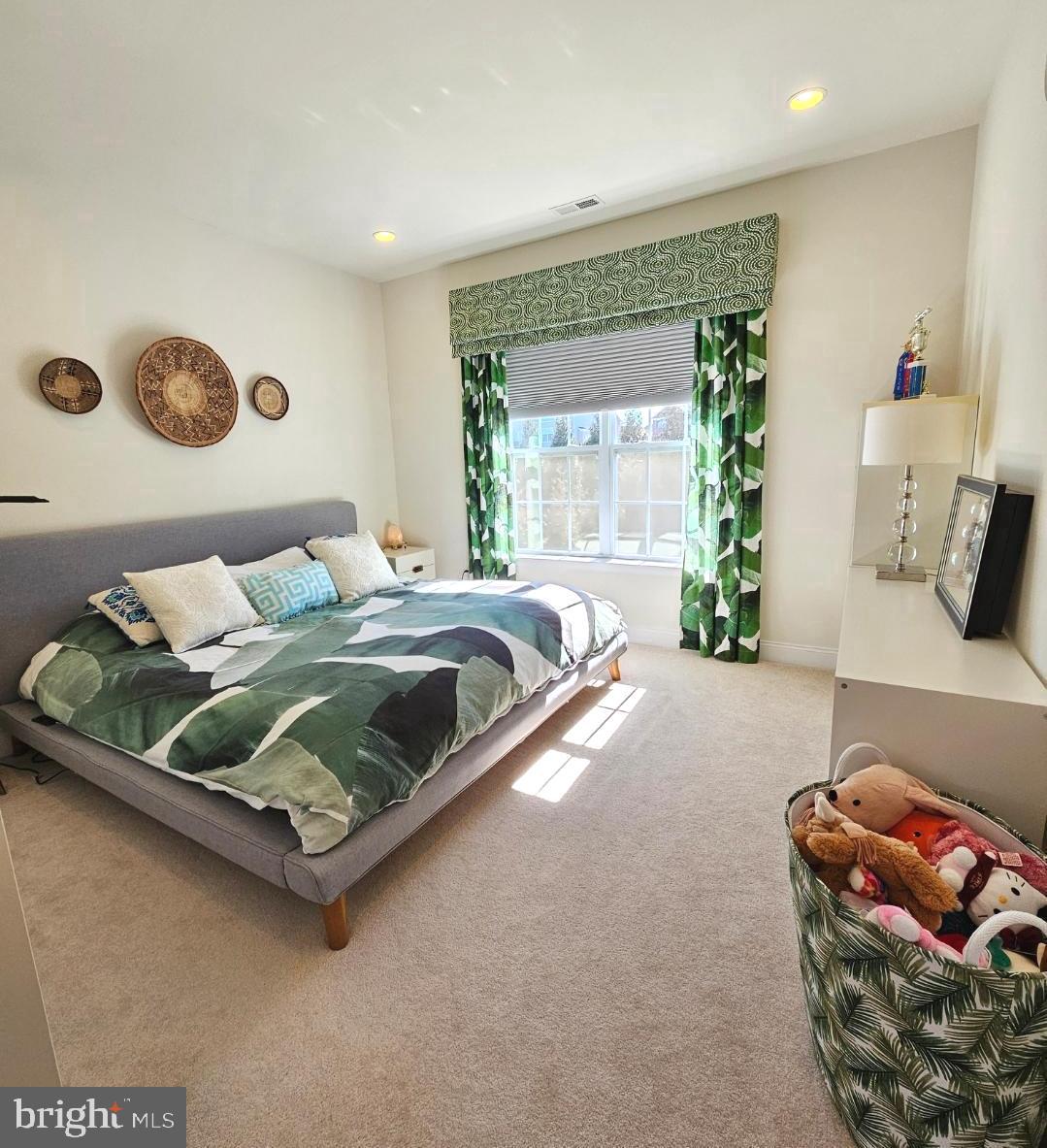 HORSHAM VALLEY ESTAT - Residential