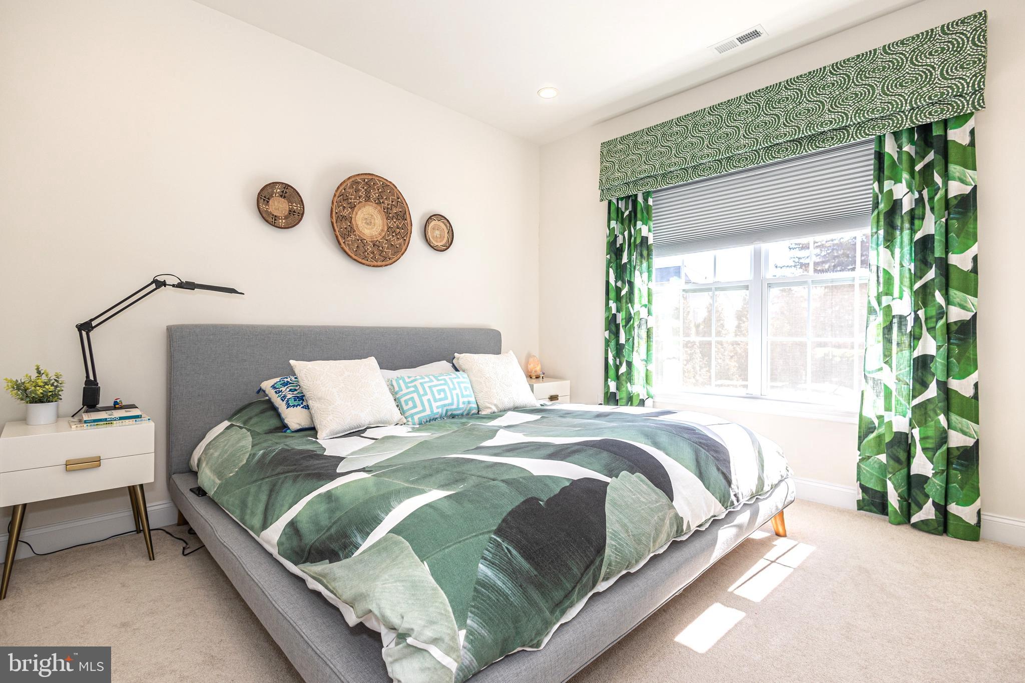 HORSHAM VALLEY ESTAT - Residential