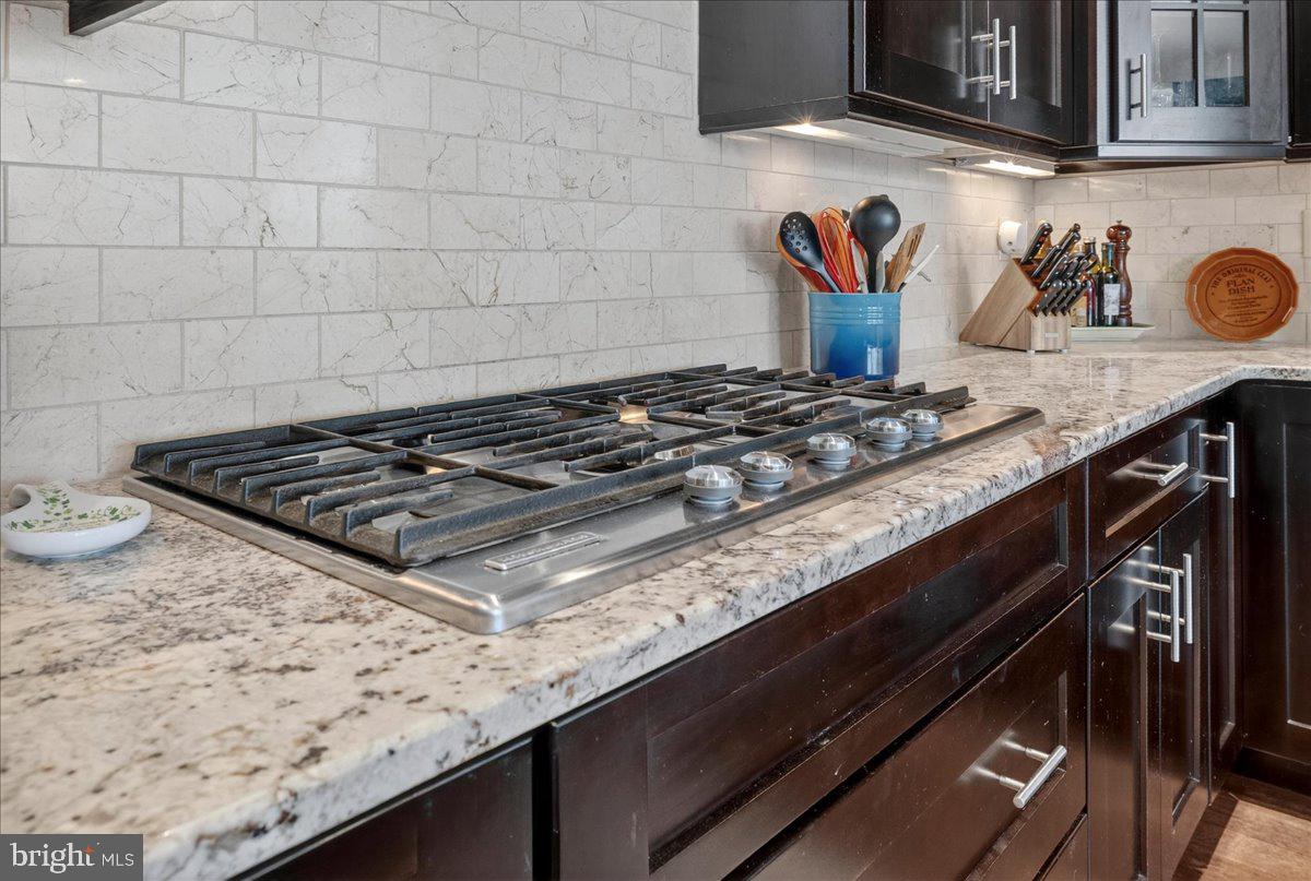 APPLEBROOK MEADOWS - Residential