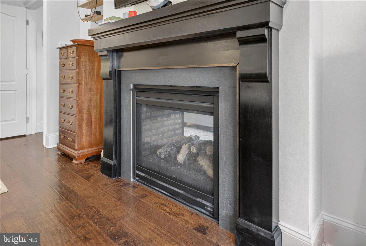 APPLEBROOK MEADOWS - Residential