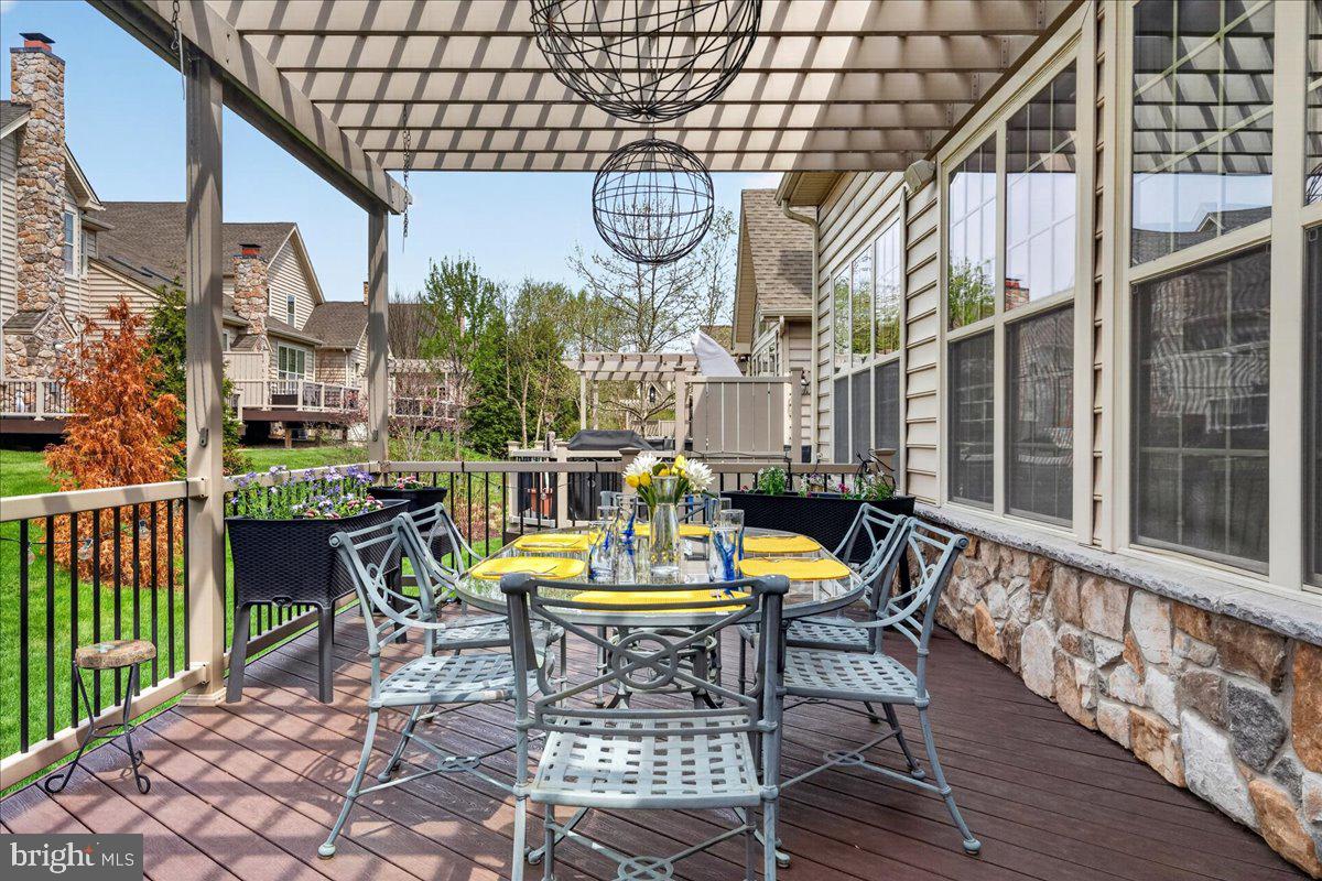 APPLEBROOK MEADOWS - Residential