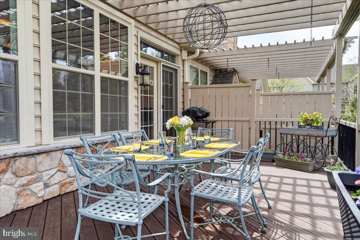 APPLEBROOK MEADOWS - Residential