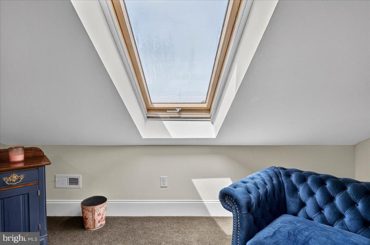 APPLEBROOK MEADOWS - Residential