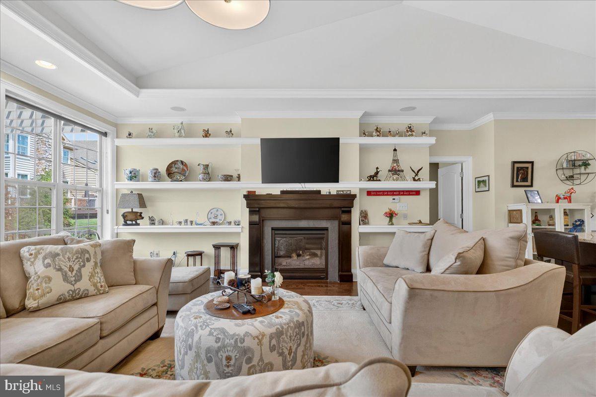 APPLEBROOK MEADOWS - Residential