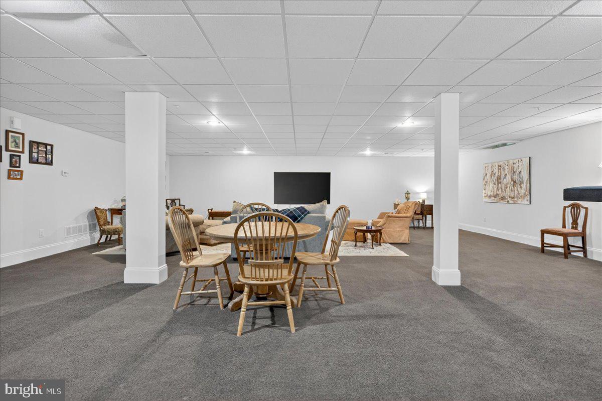 APPLEBROOK MEADOWS - Residential