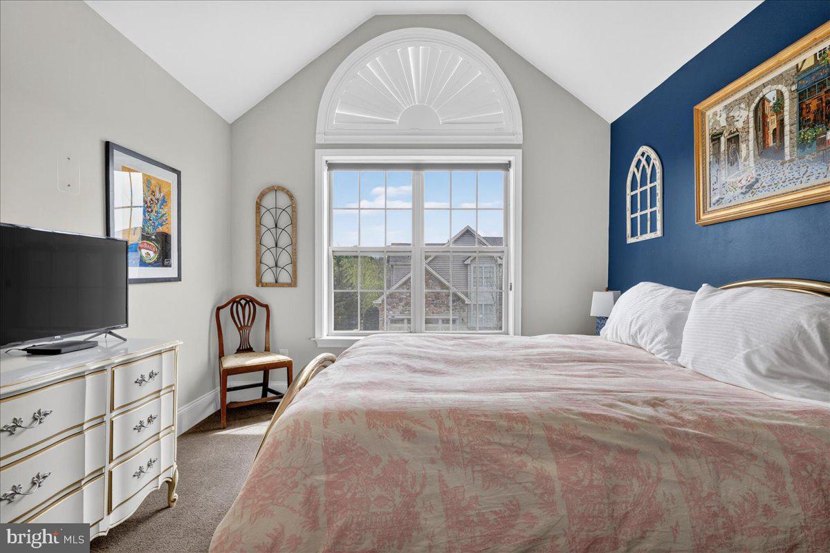 APPLEBROOK MEADOWS - Residential