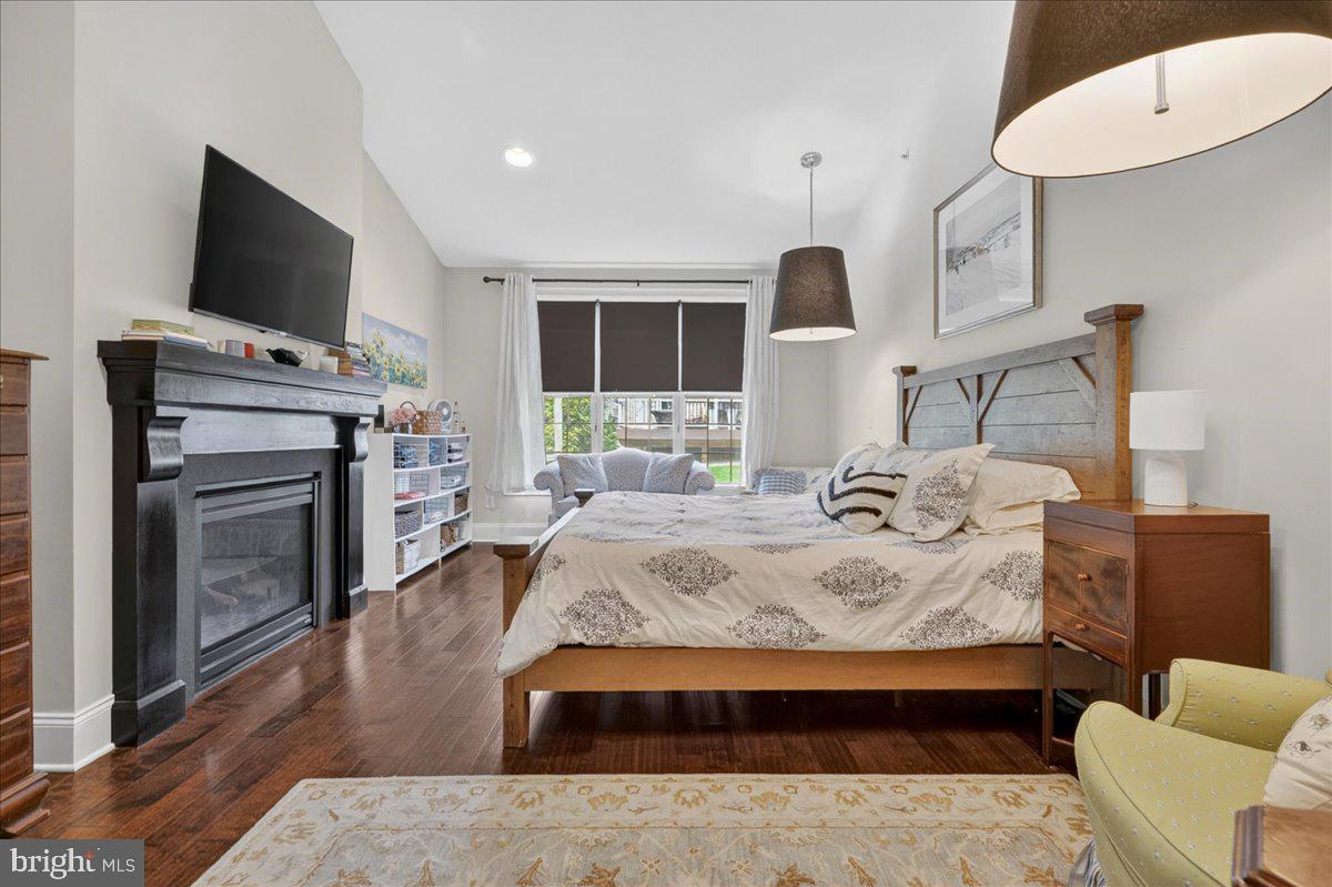 APPLEBROOK MEADOWS - Residential