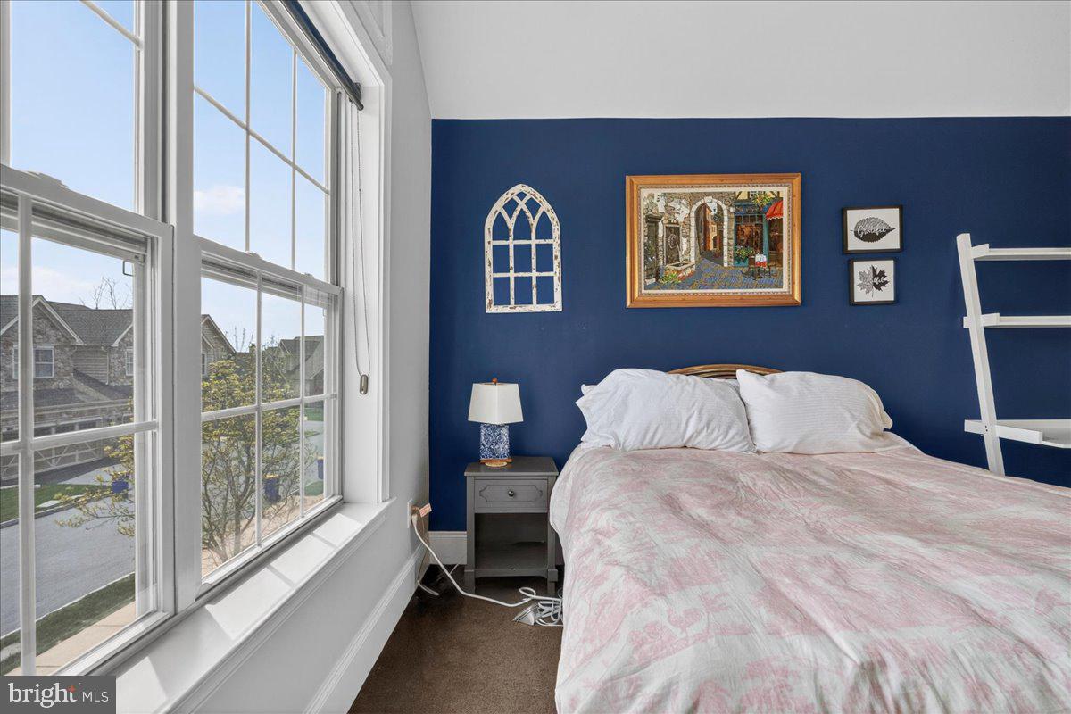 APPLEBROOK MEADOWS - Residential