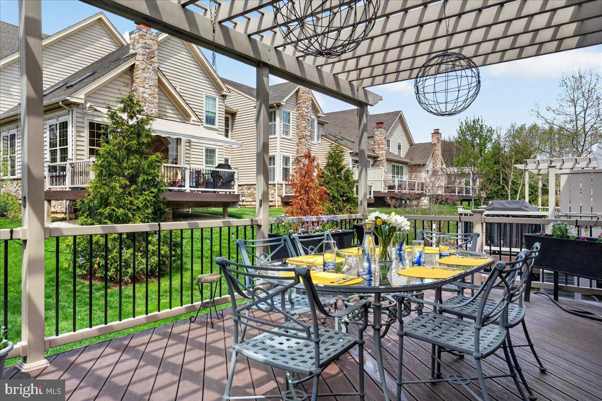 APPLEBROOK MEADOWS - Residential