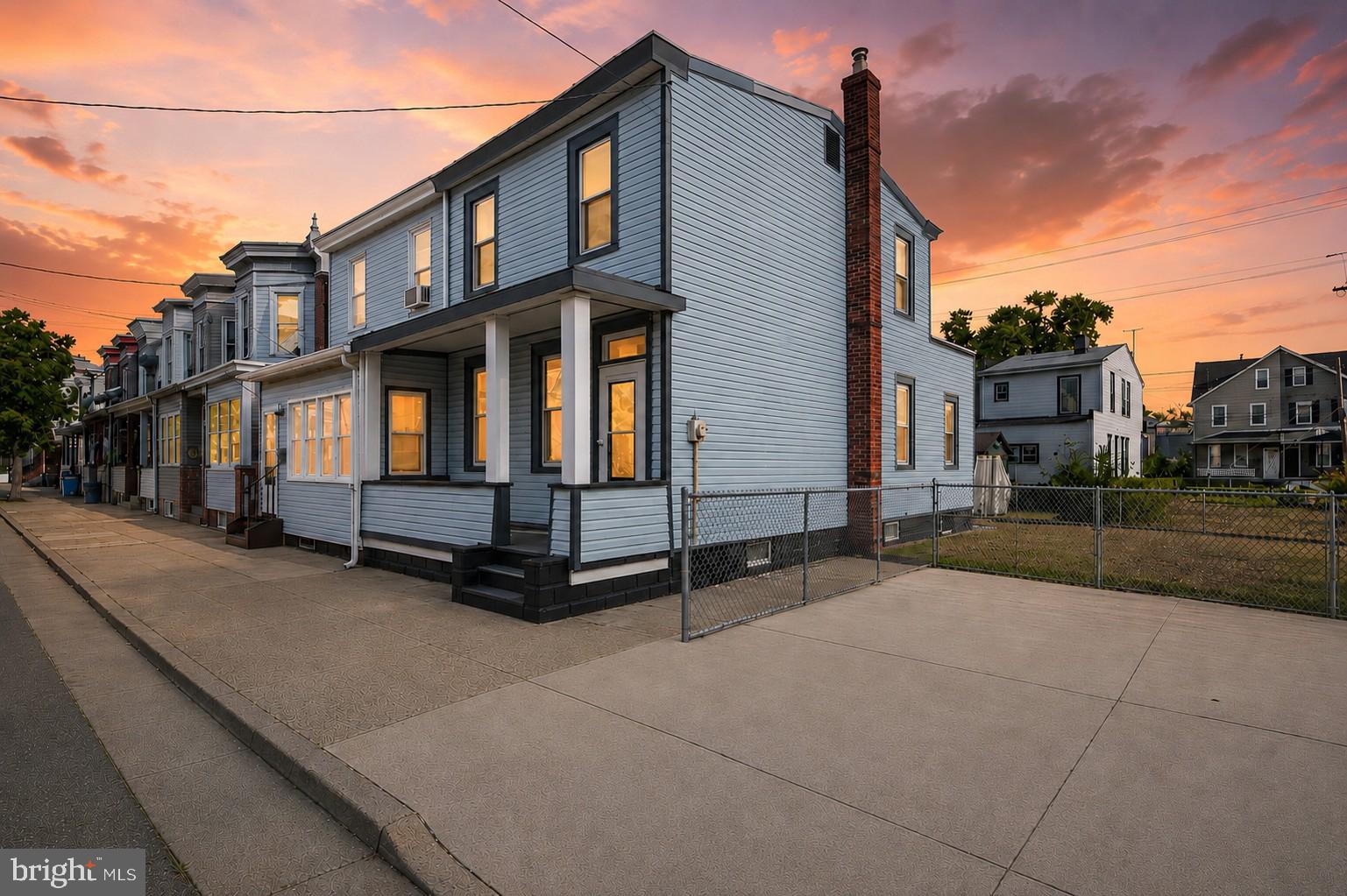 Photo 1 of 1 — 637 POWELL STREET, GLOUCESTER CITY, NJ 08030