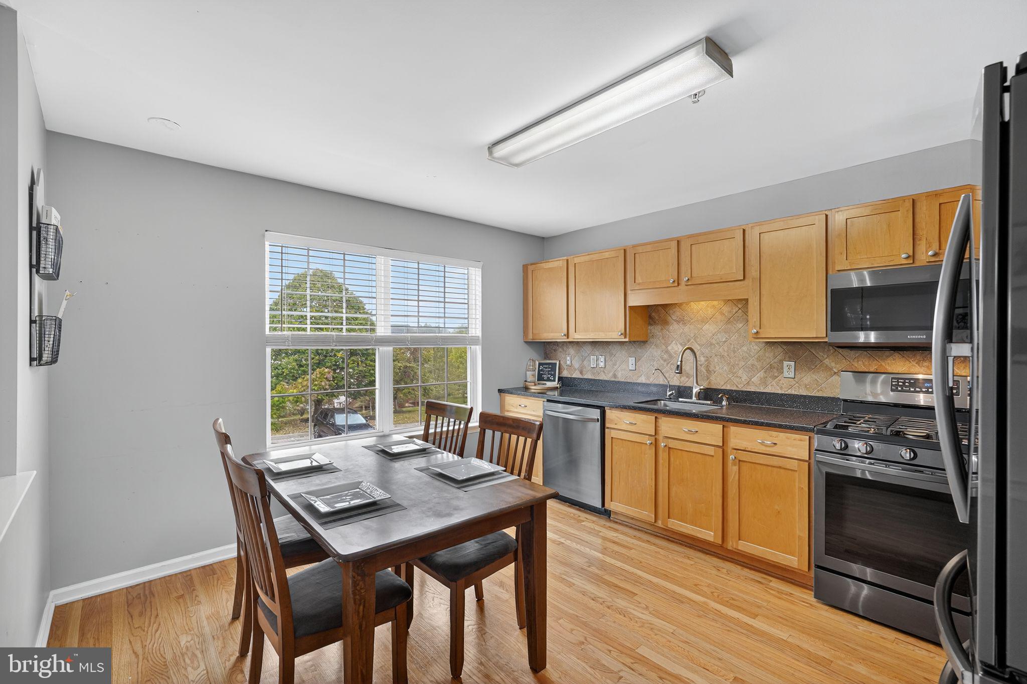 478 GLENN ROSE CIRCLE