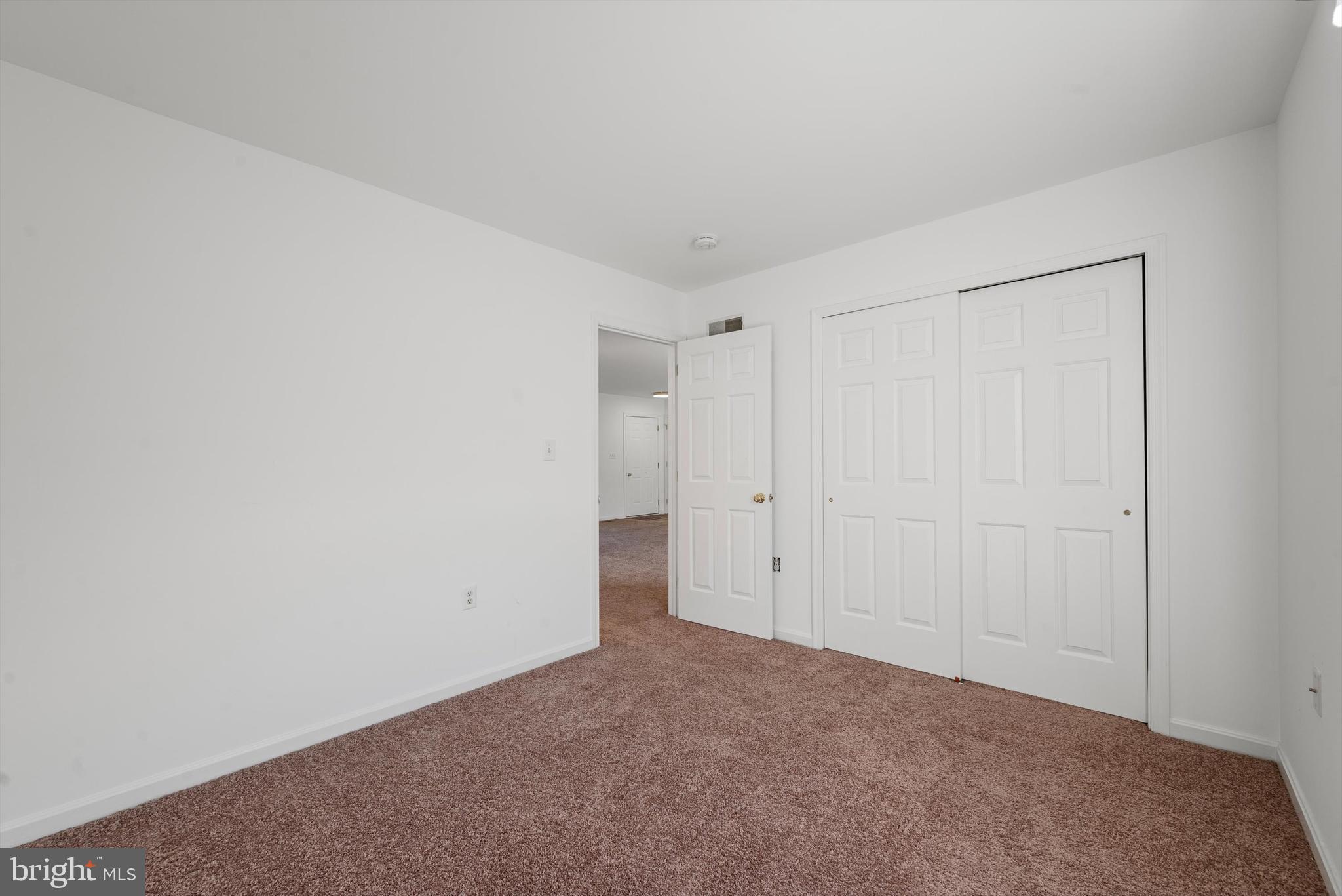 WHITINGS NECK - Residential