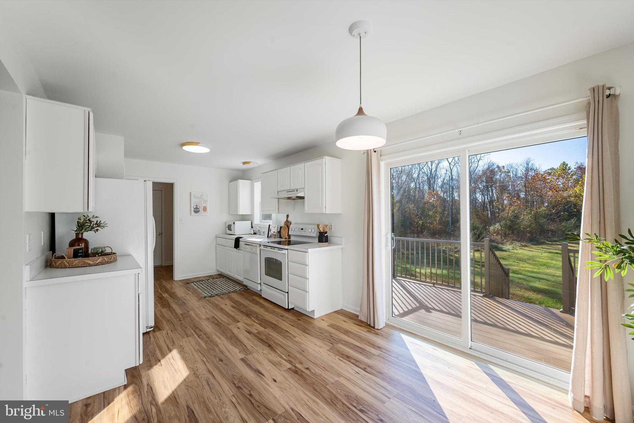 WHITINGS NECK - Residential