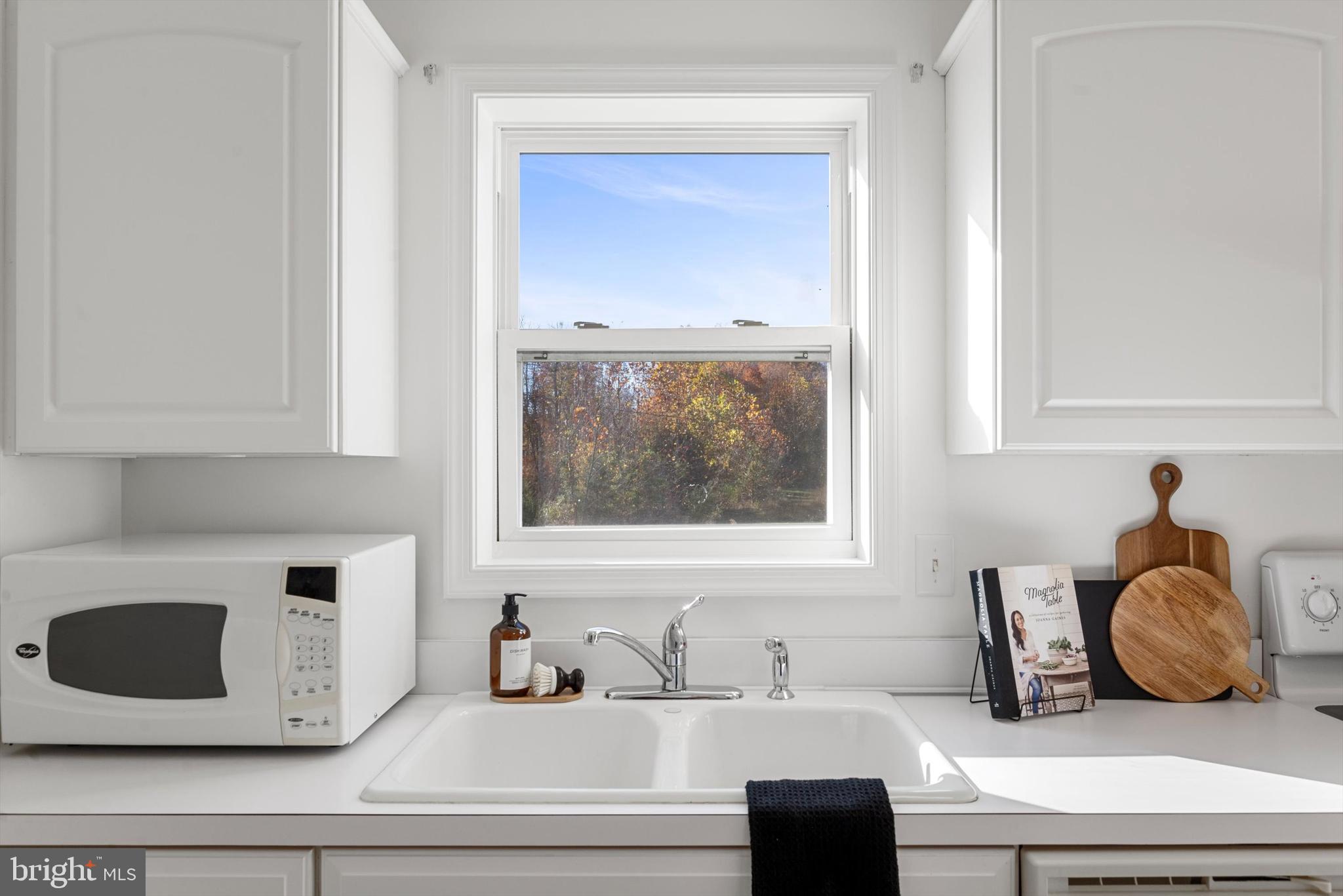 WHITINGS NECK - Residential