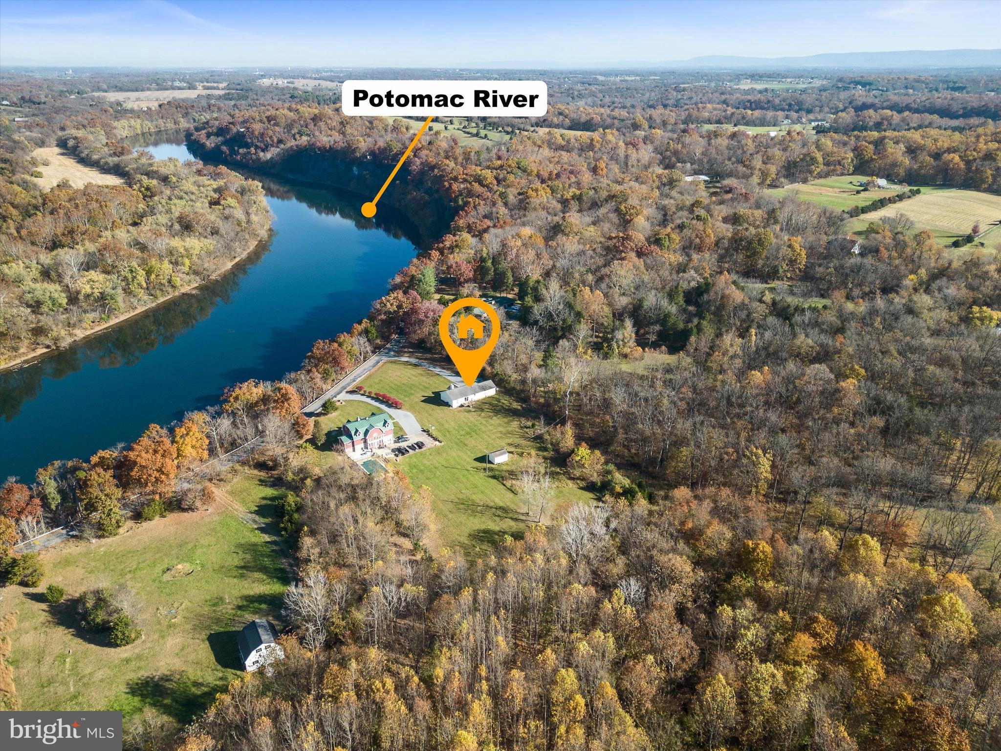 WHITINGS NECK - Residential