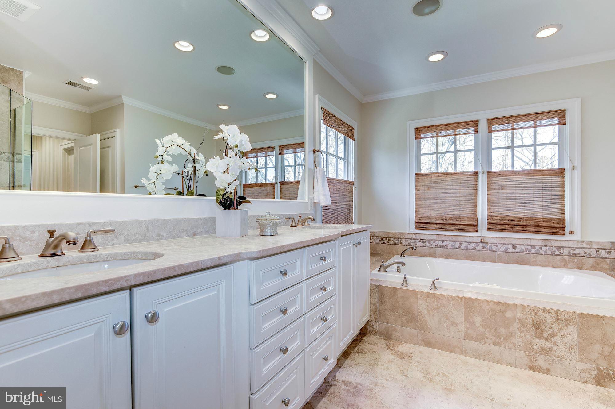 FRANKLIN PARK - Residential