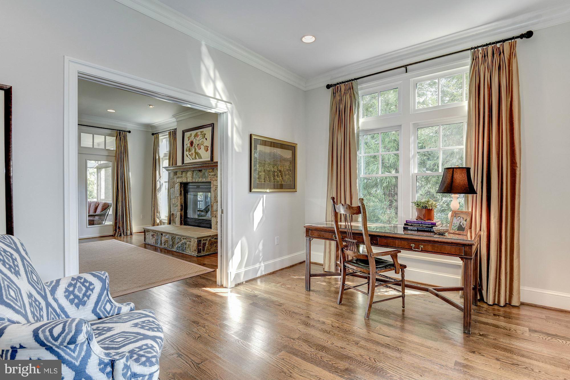 FRANKLIN PARK - Residential