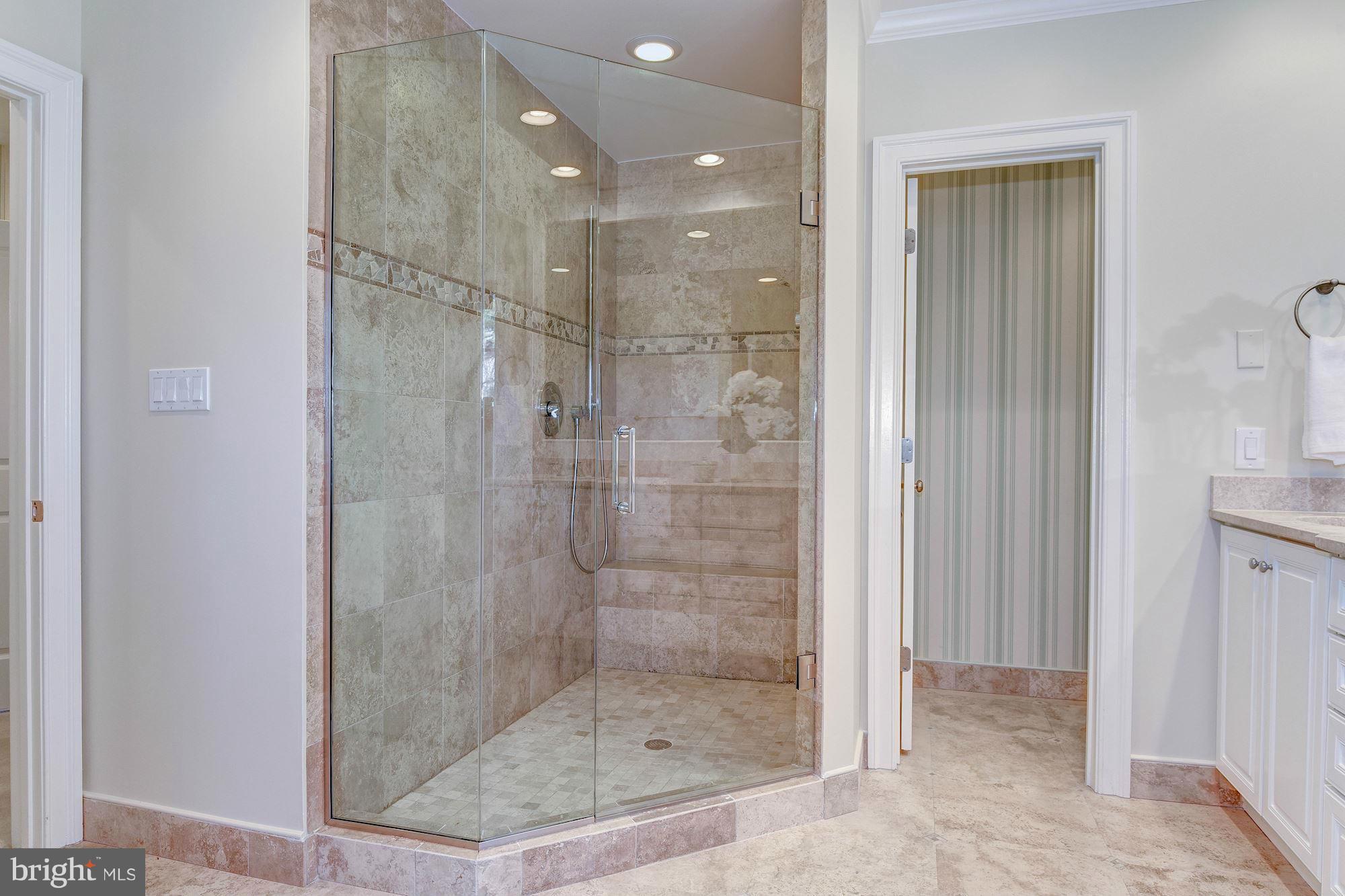 FRANKLIN PARK - Residential