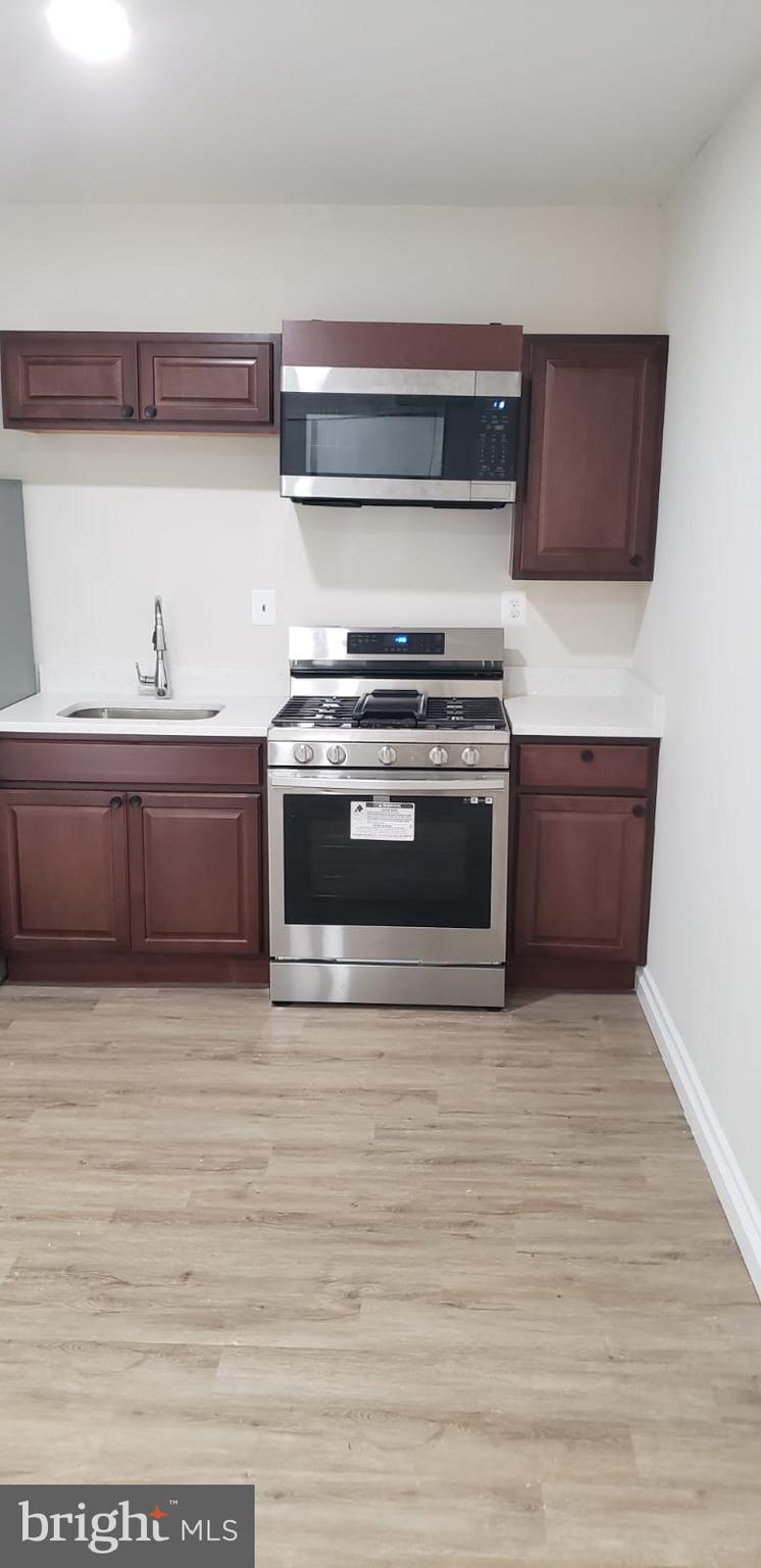 WOODYARD STATION - Residential Lease