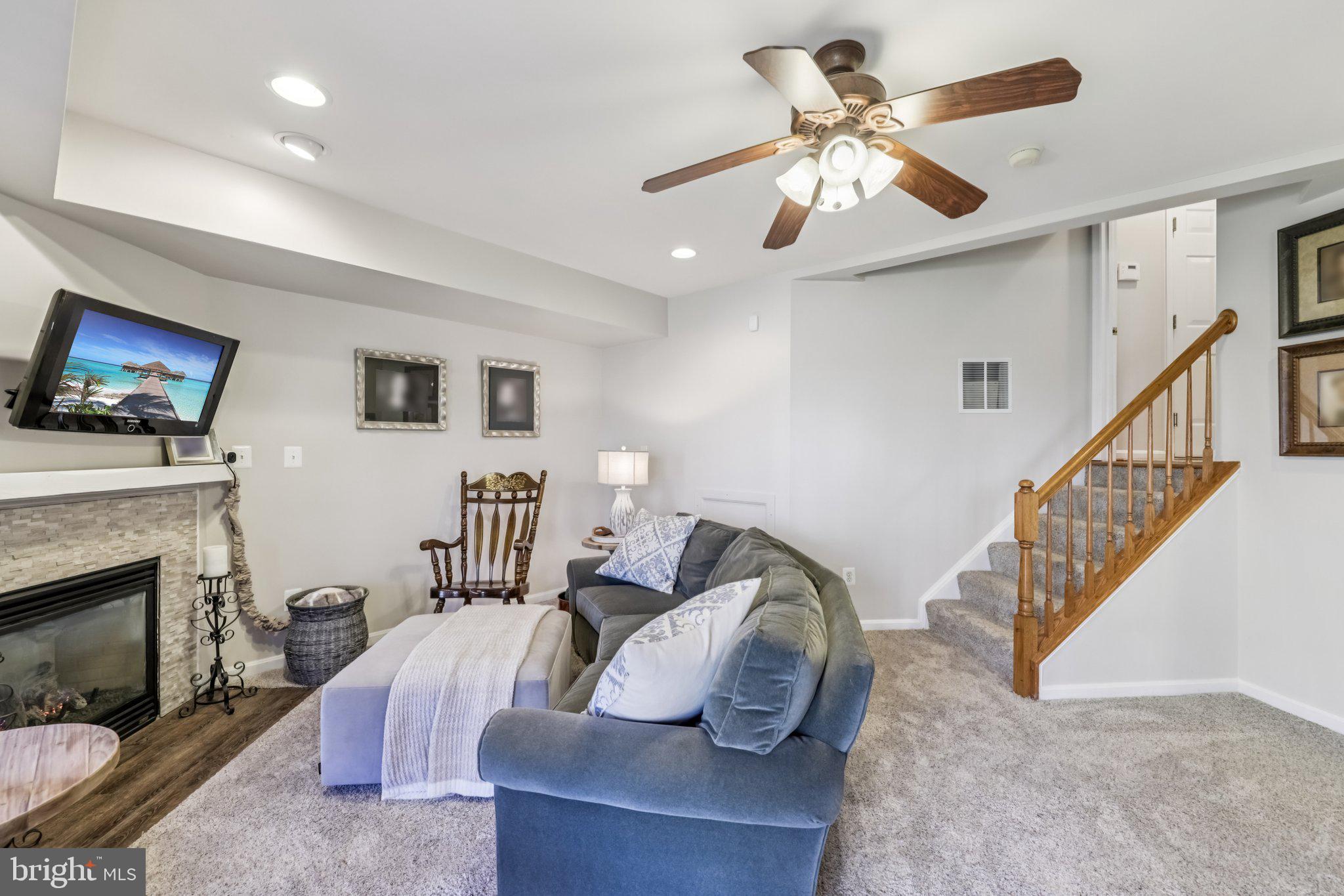 STONE RIDGE NORTH - Residential