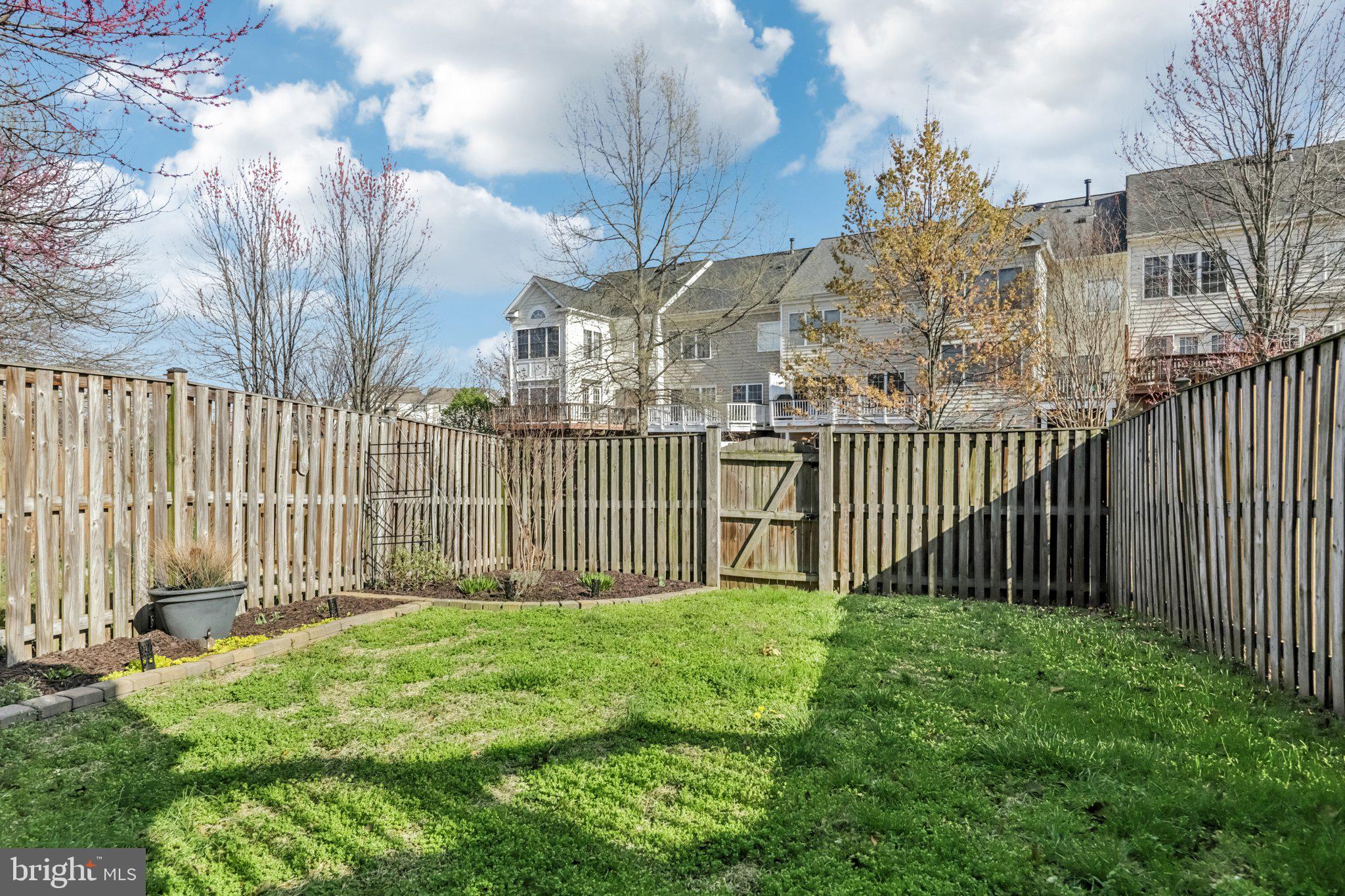 STONE RIDGE NORTH - Residential