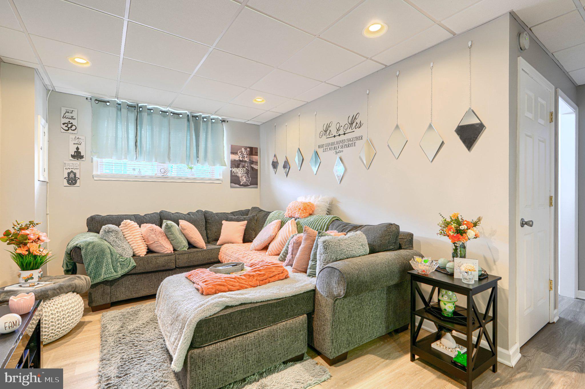 CARROLL CREST - Residential