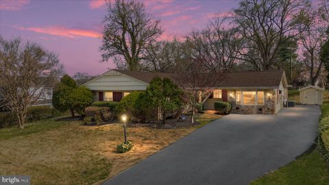 12802 KEMPER LANE BOWIE MD 20715