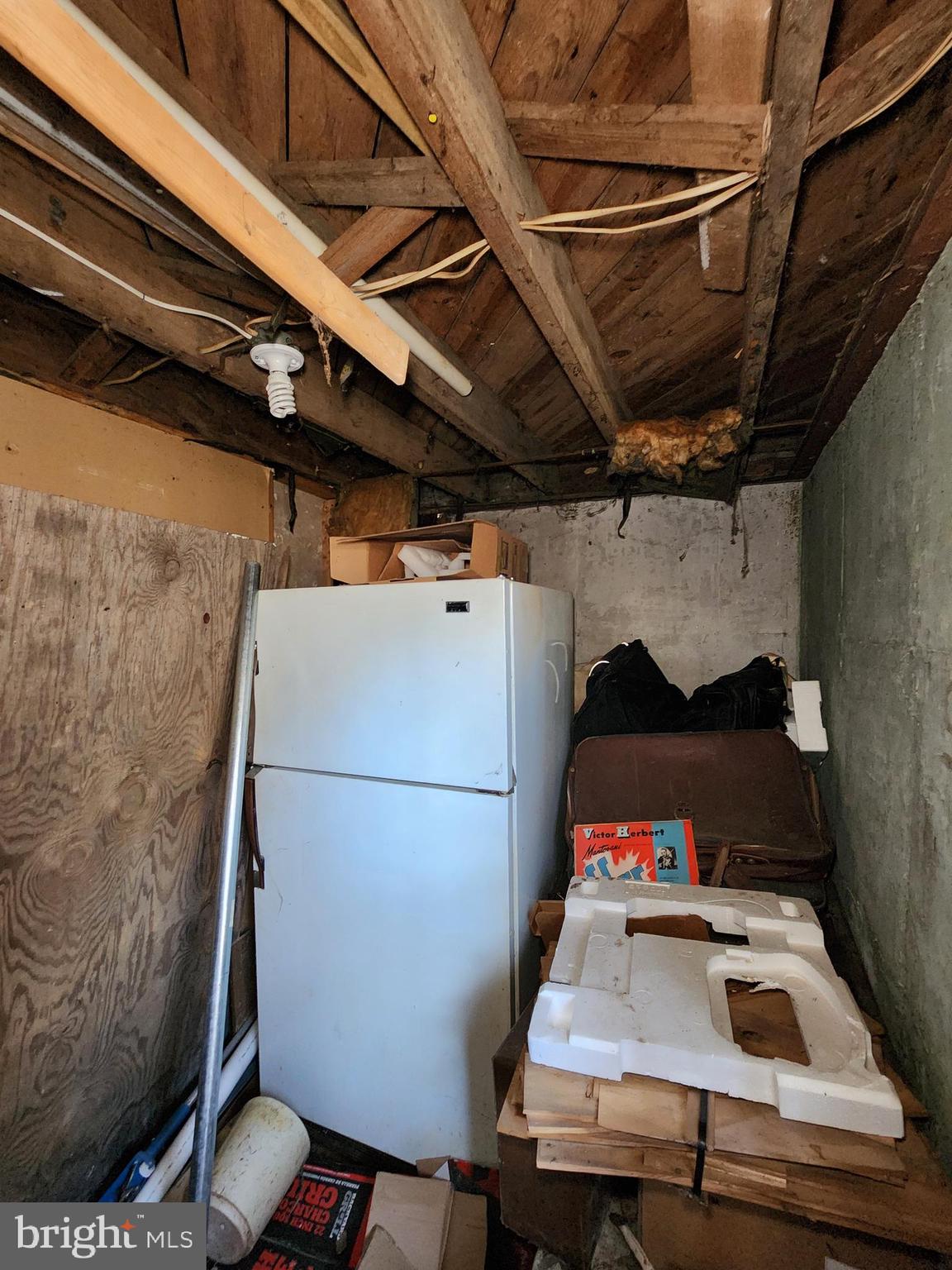 ROCKCREST - Residential