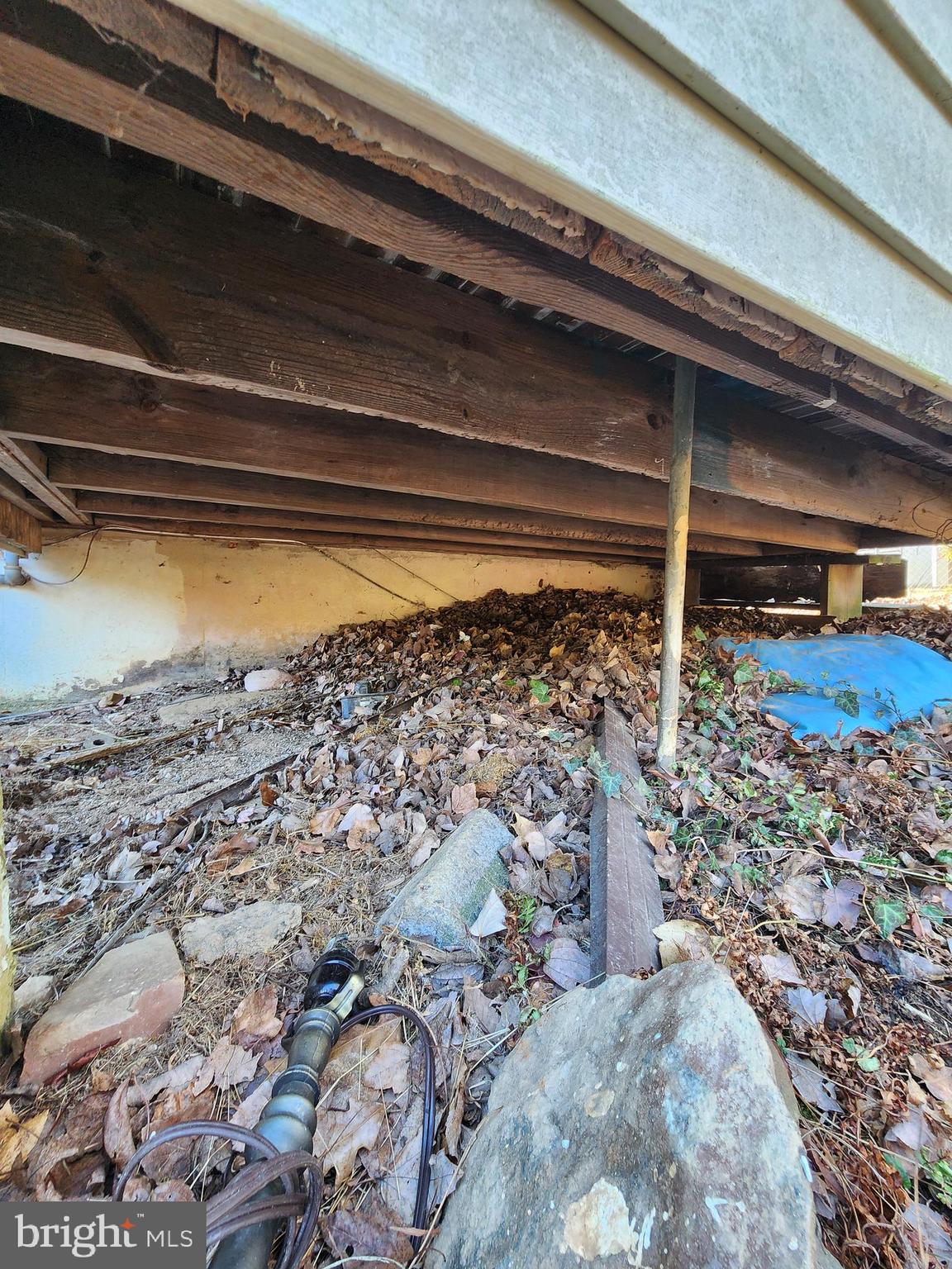 ROCKCREST - Residential