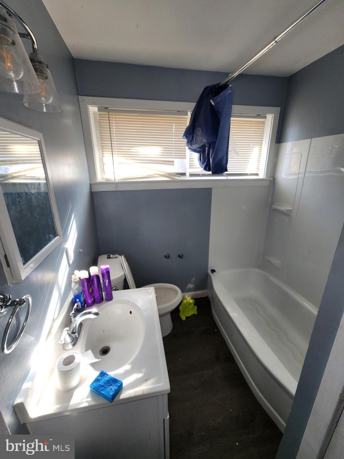 ROCKCREST - Residential