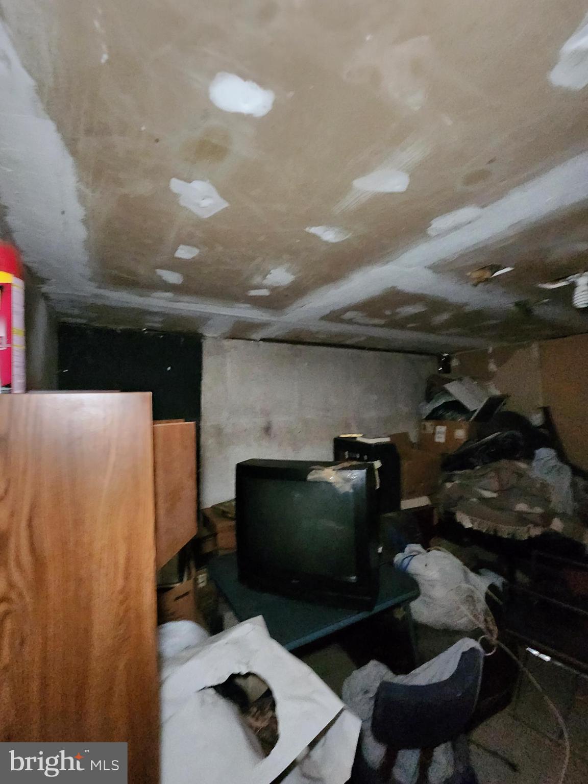 ROCKCREST - Residential