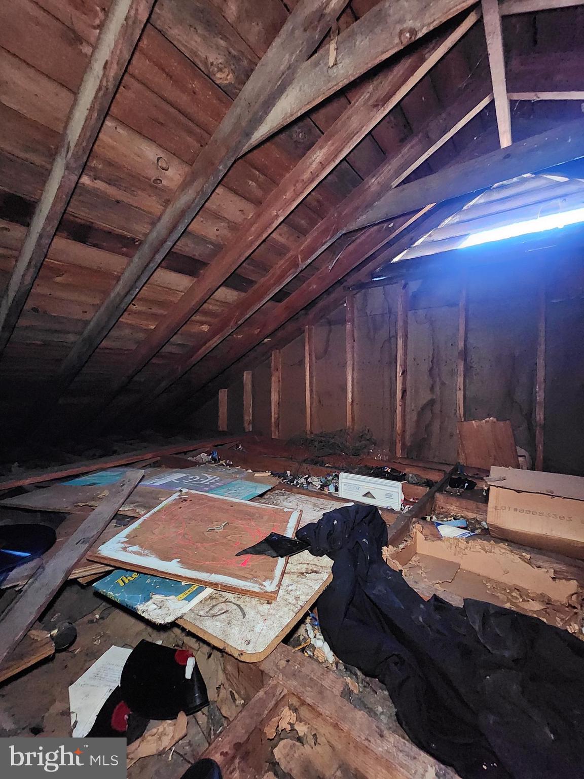 ROCKCREST - Residential