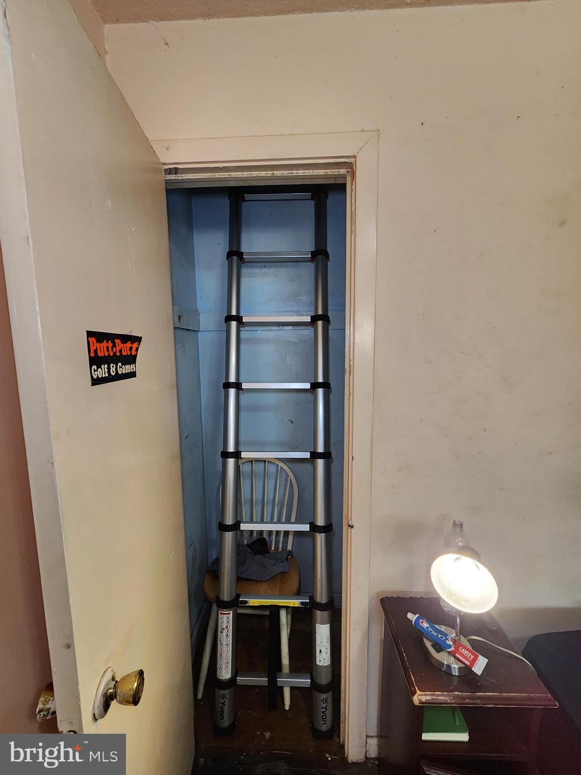 ROCKCREST - Residential